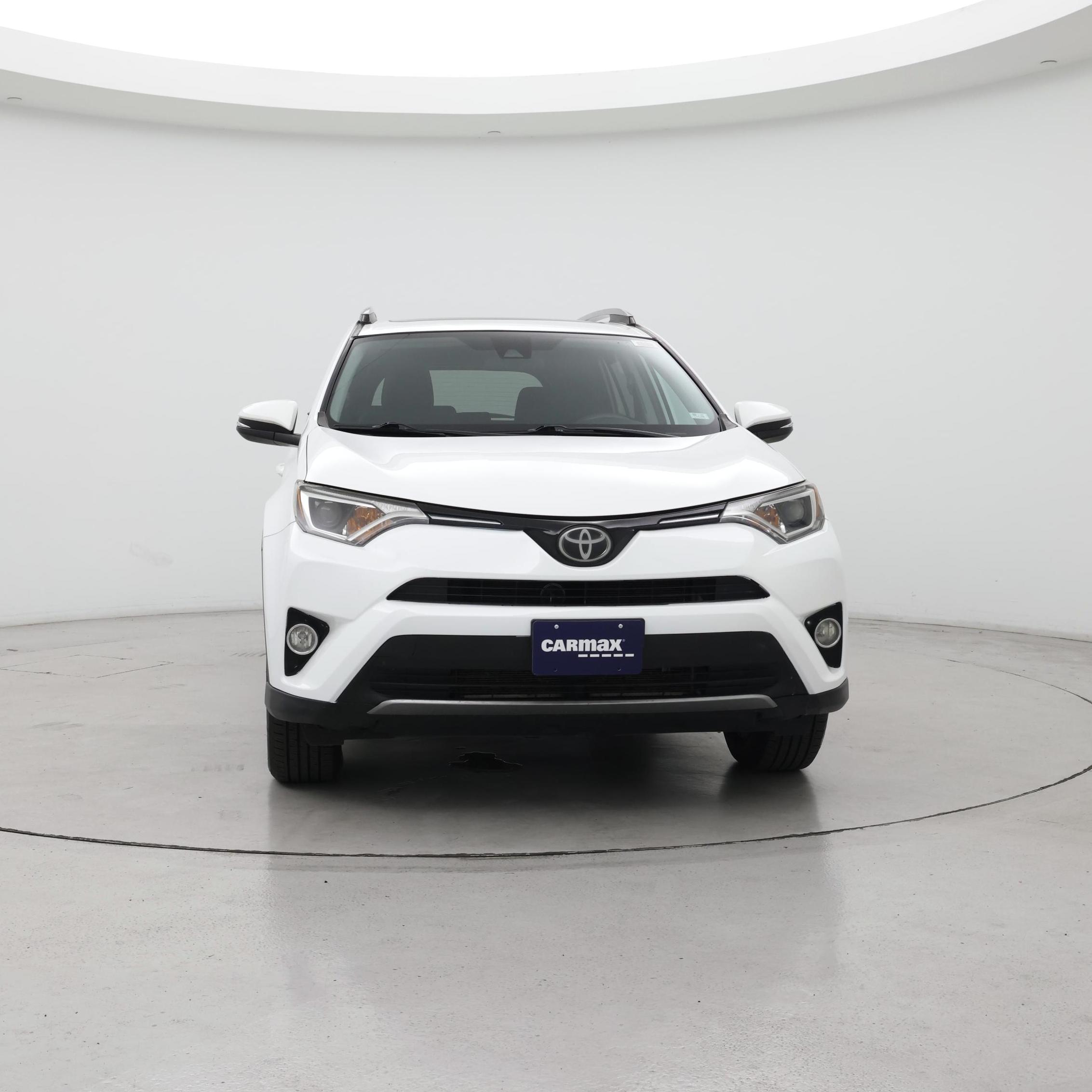 Thumbnail: 2018 Toyota RAV4 - 5
