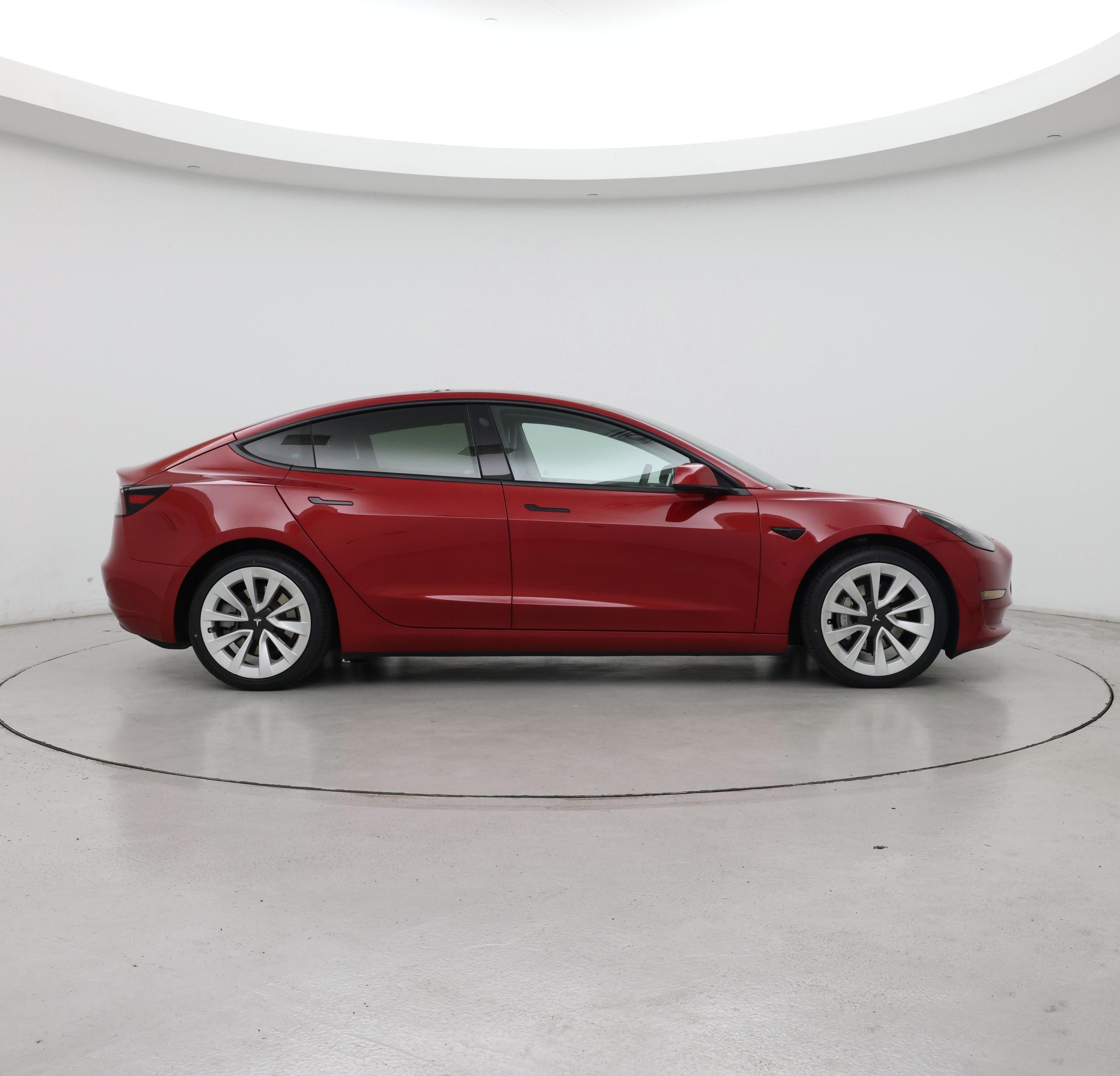 Thumbnail: 2022 Tesla Model 3 - 7