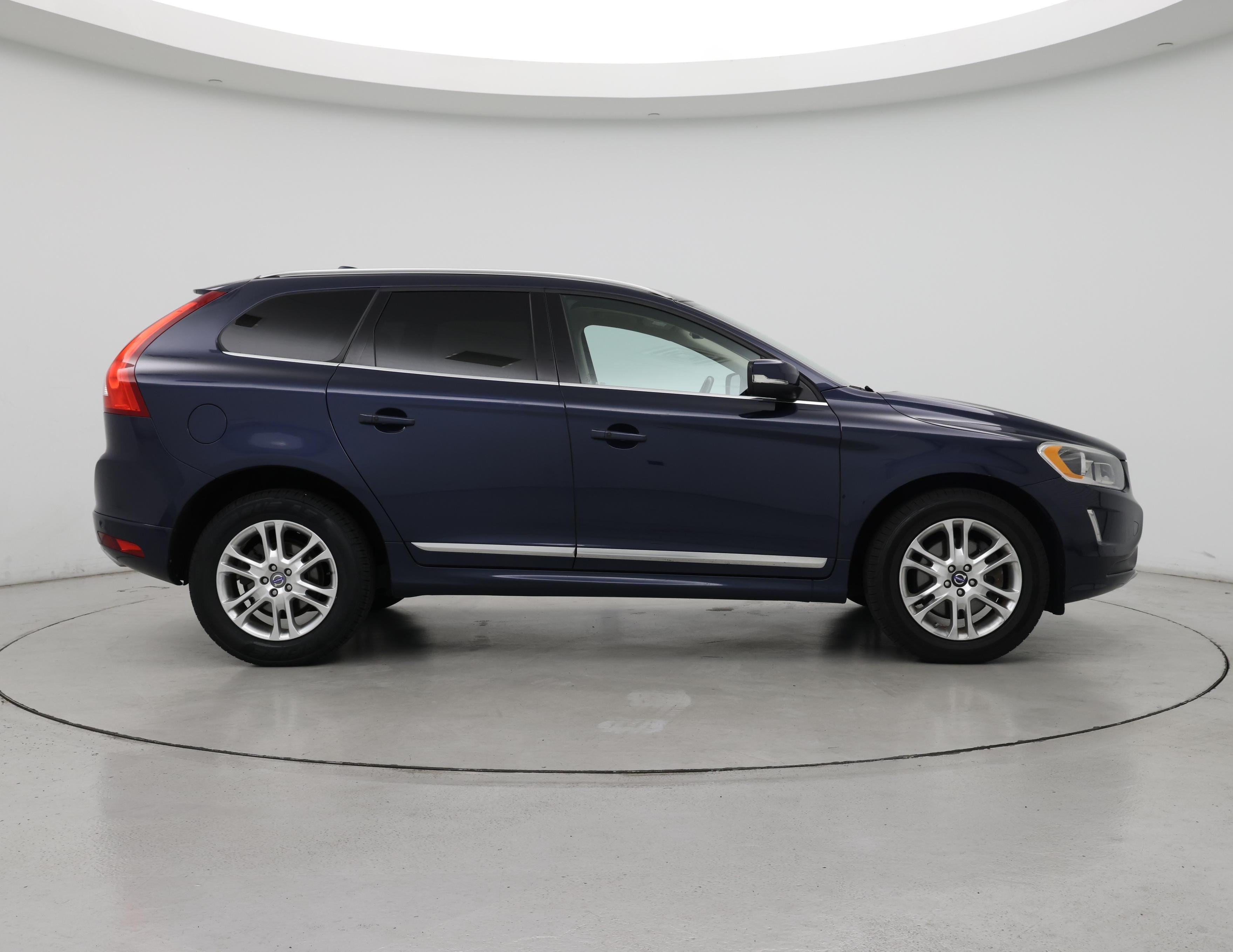Thumbnail: 2015 Volvo XC60 - 7