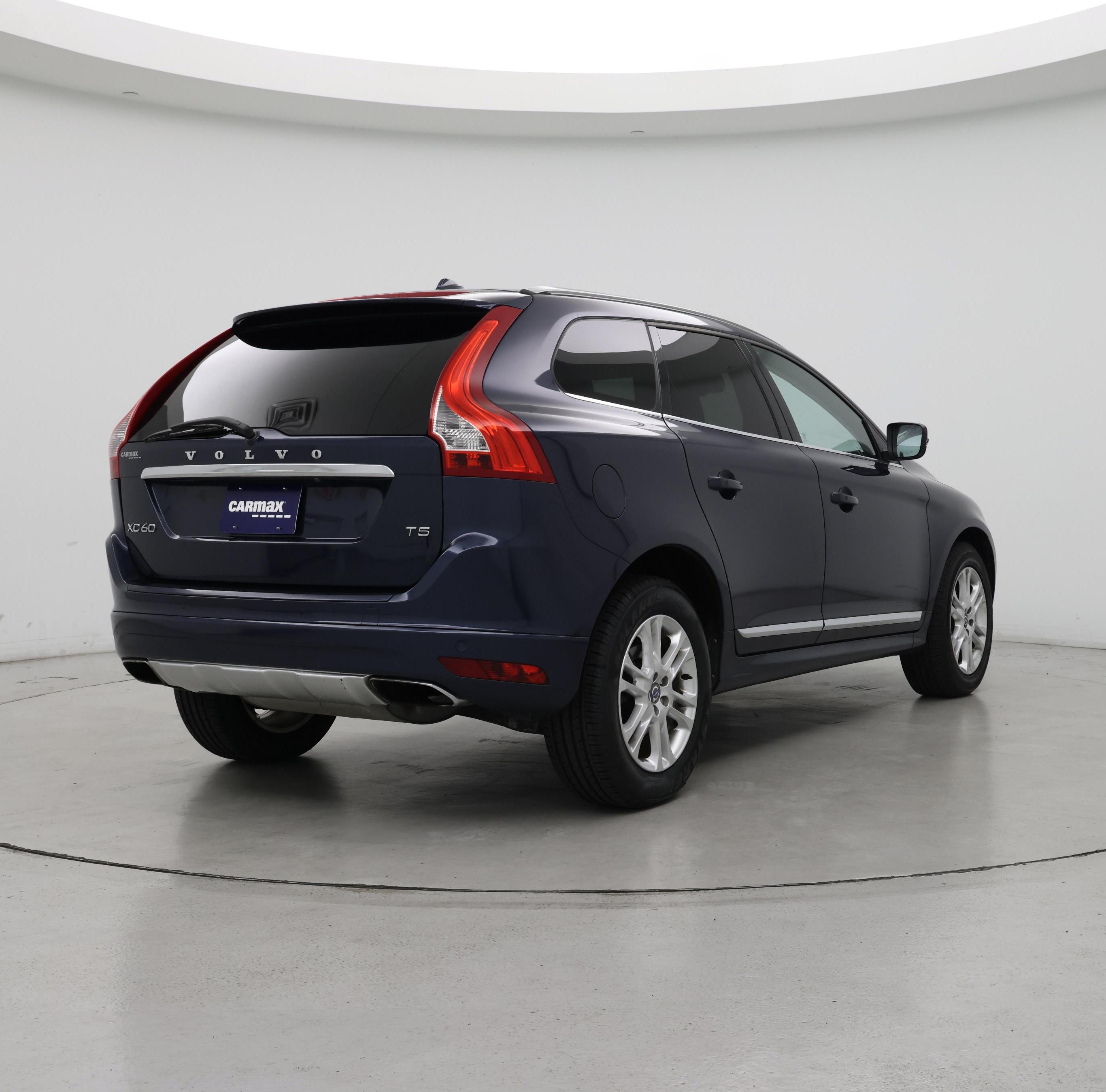 Thumbnail: 2015 Volvo XC60 - 8