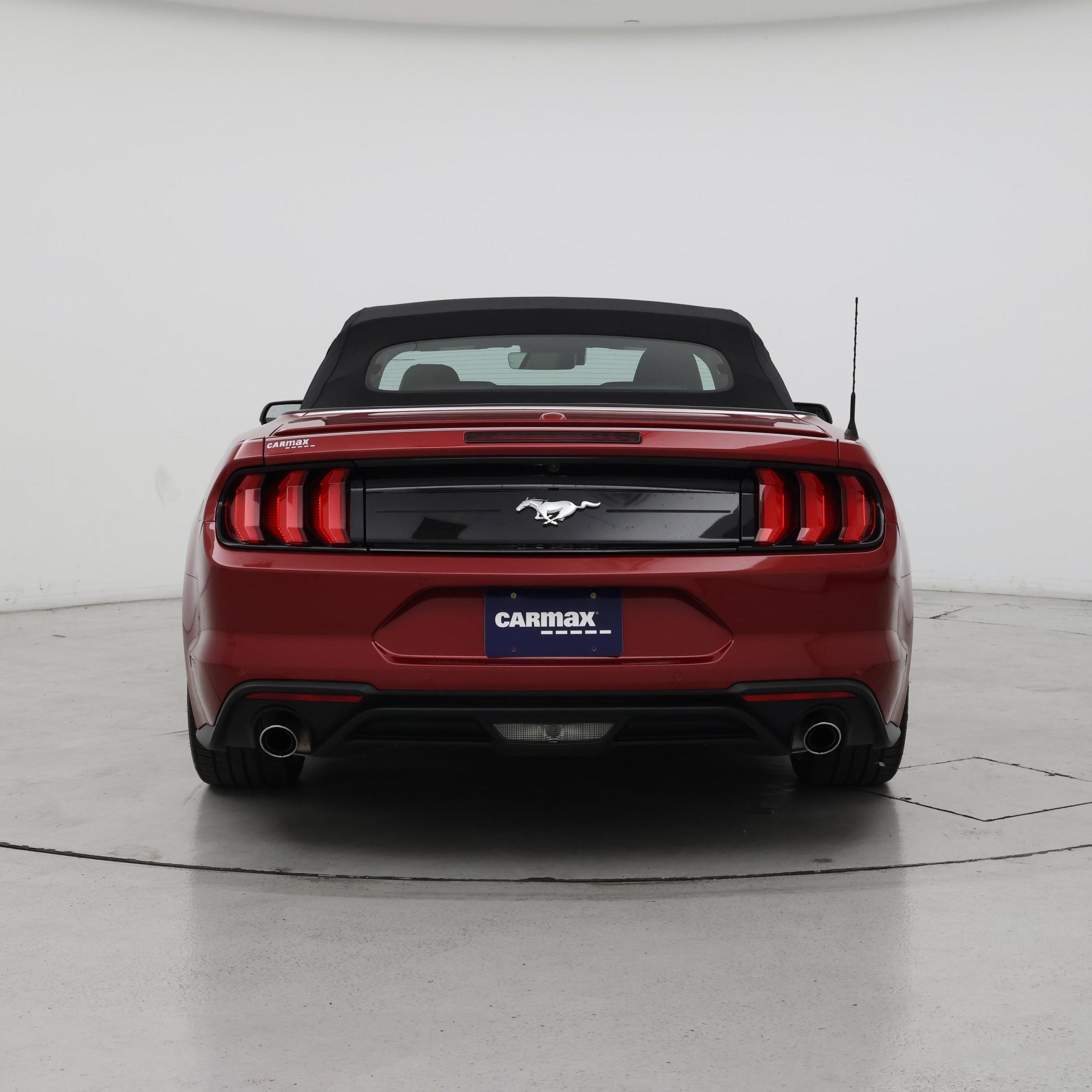 Thumbnail: 2022 Ford Mustang - 6