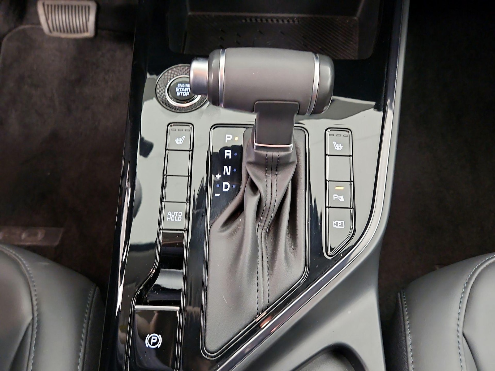 2024 Kia Niro EX - Photo 19