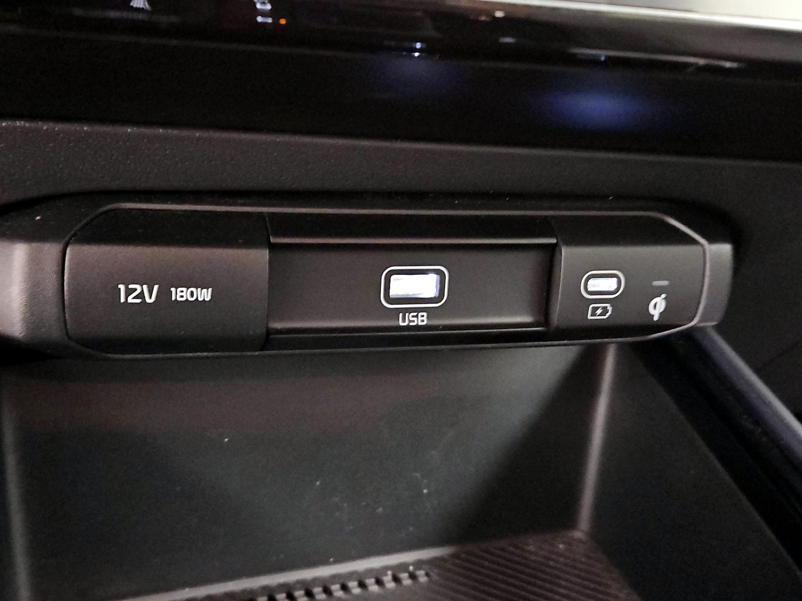 2024 Kia Niro EX - Photo 20