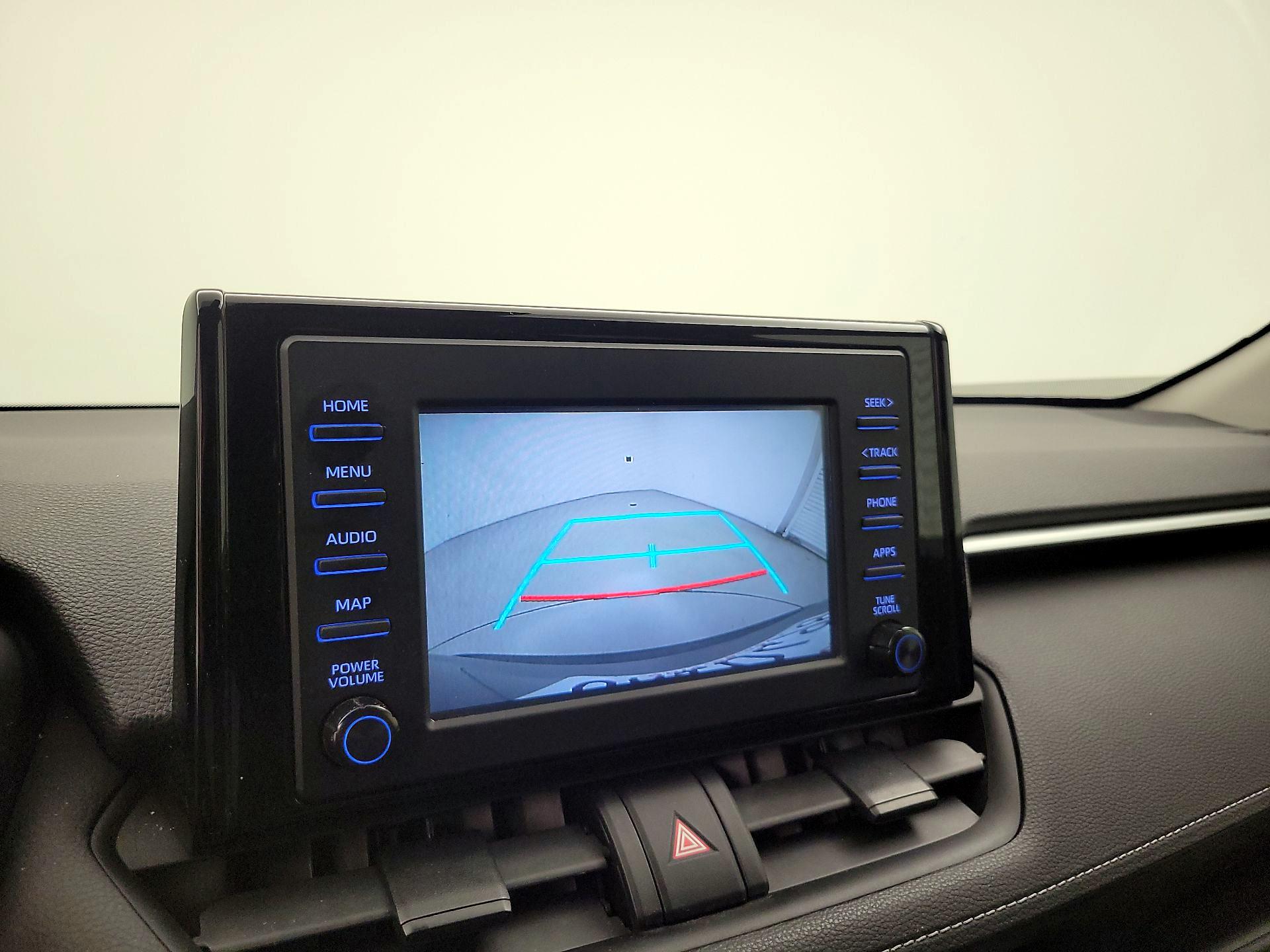 Thumbnail: 2019 Toyota RAV4 - 14