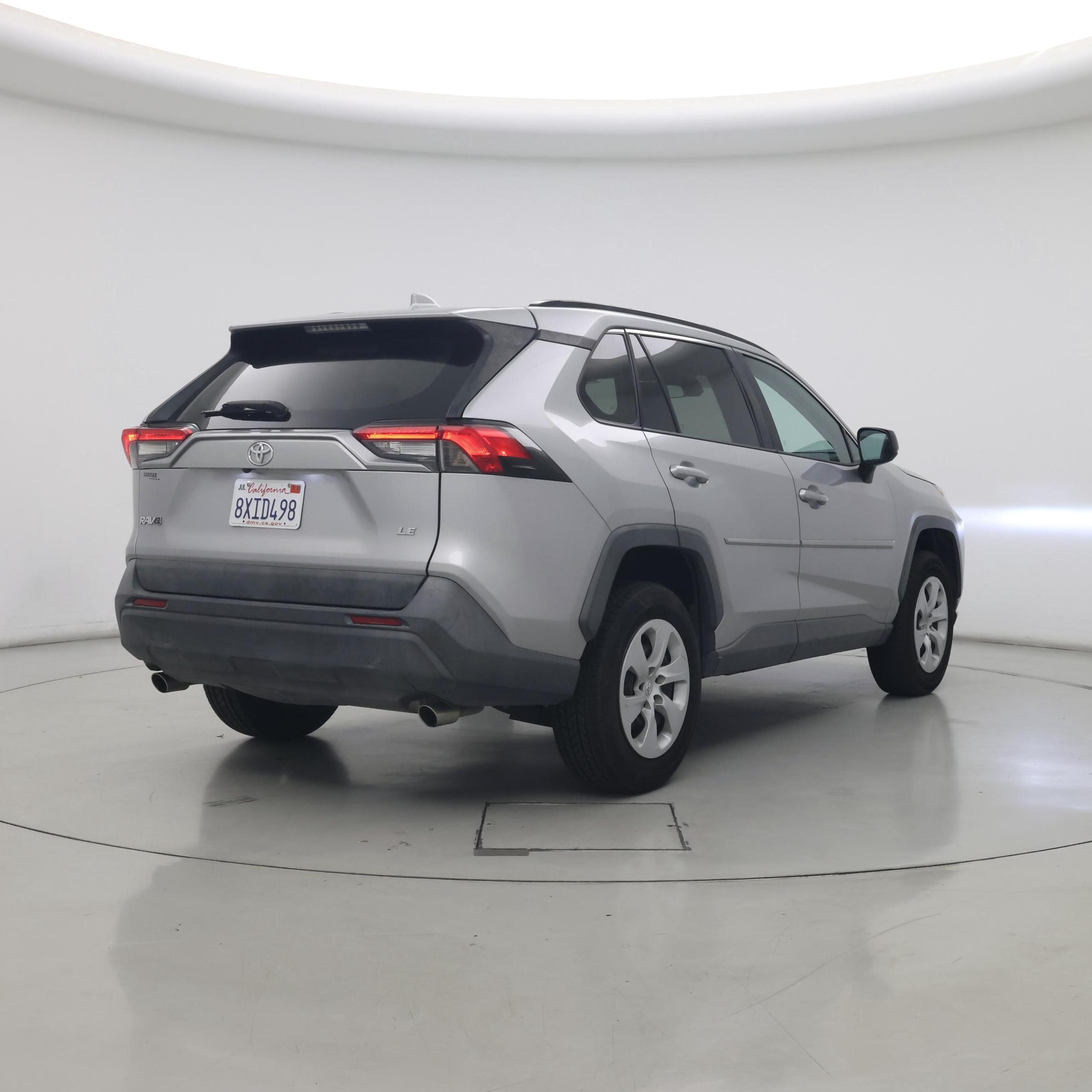 Thumbnail: 2019 Toyota RAV4 - 8
