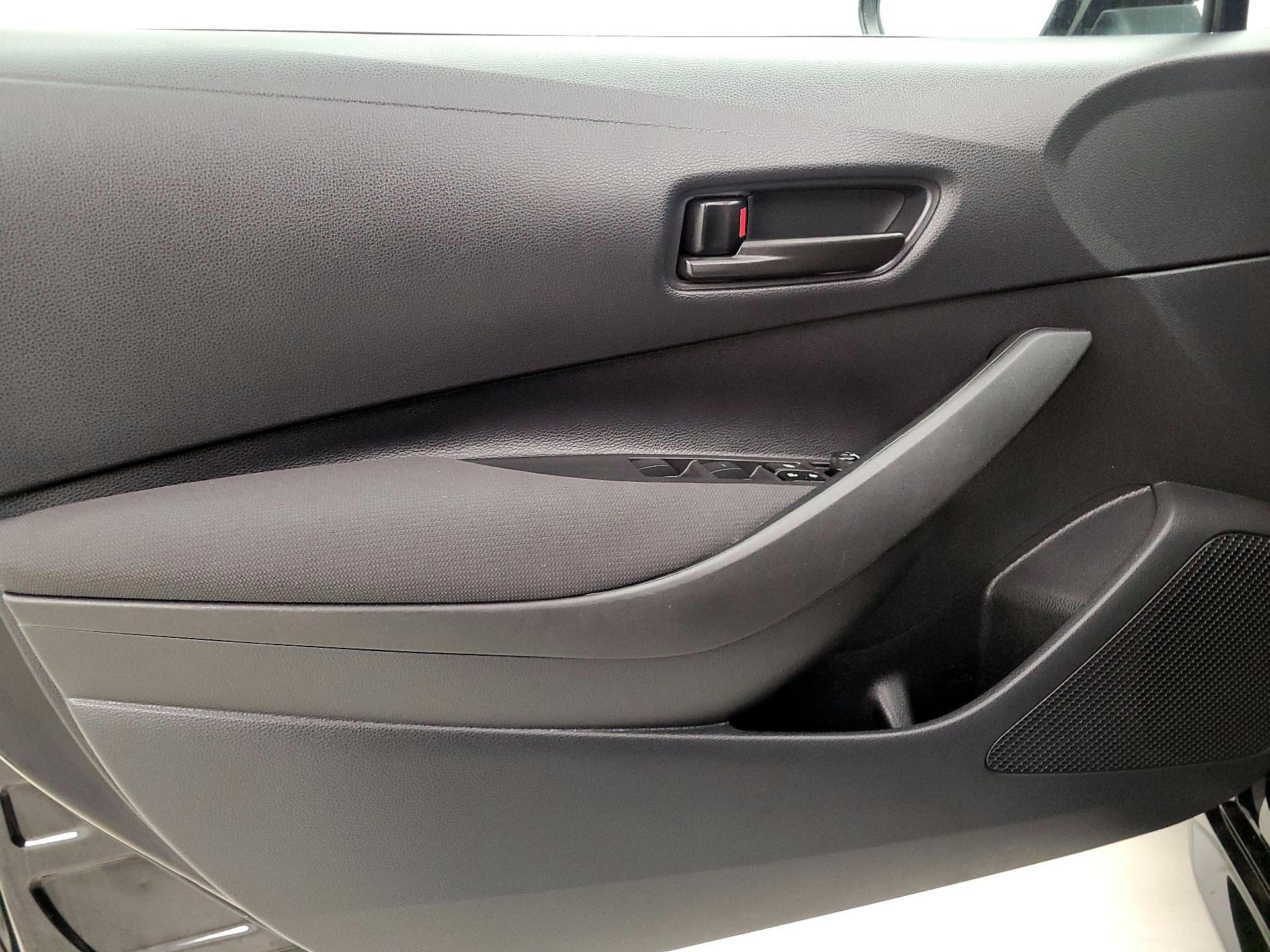 Thumbnail: 2025 Toyota Corolla - 12