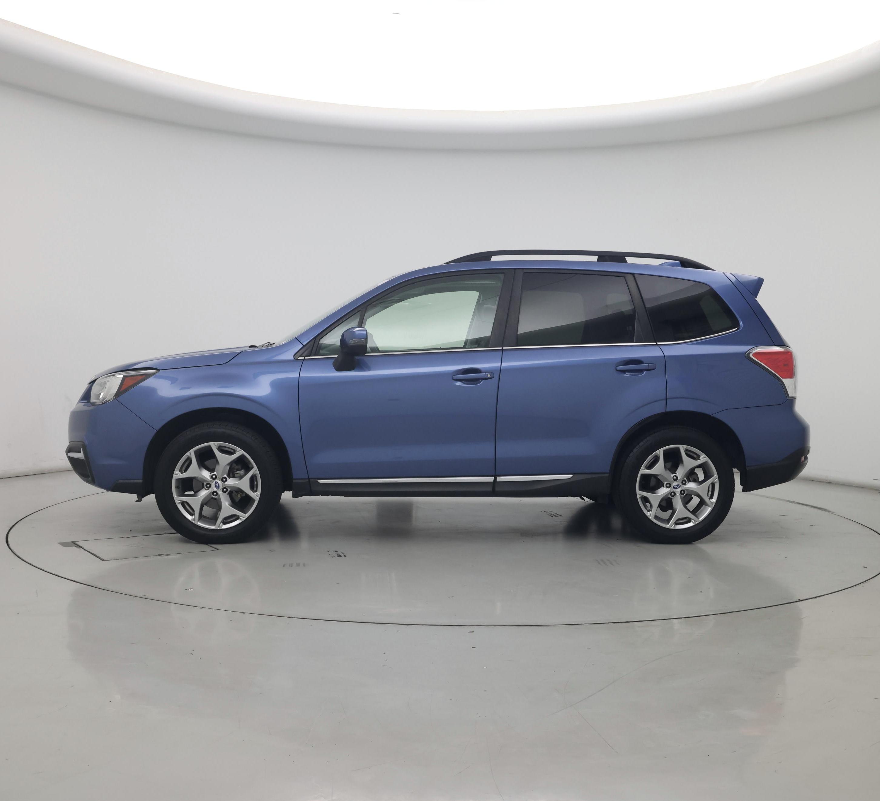Thumbnail: 2017 Subaru Forester - 3
