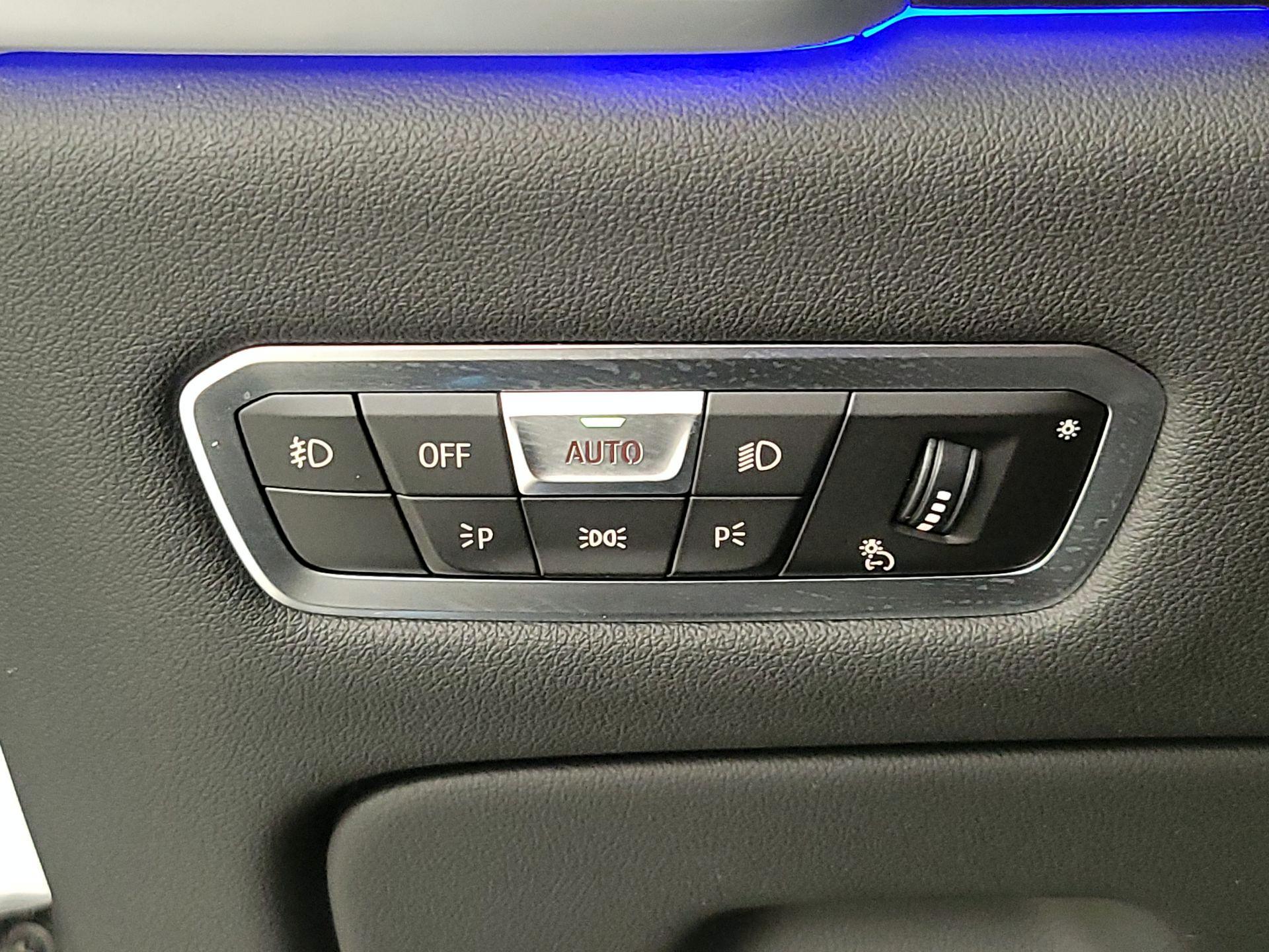 Thumbnail: 2021 BMW X5 - 13