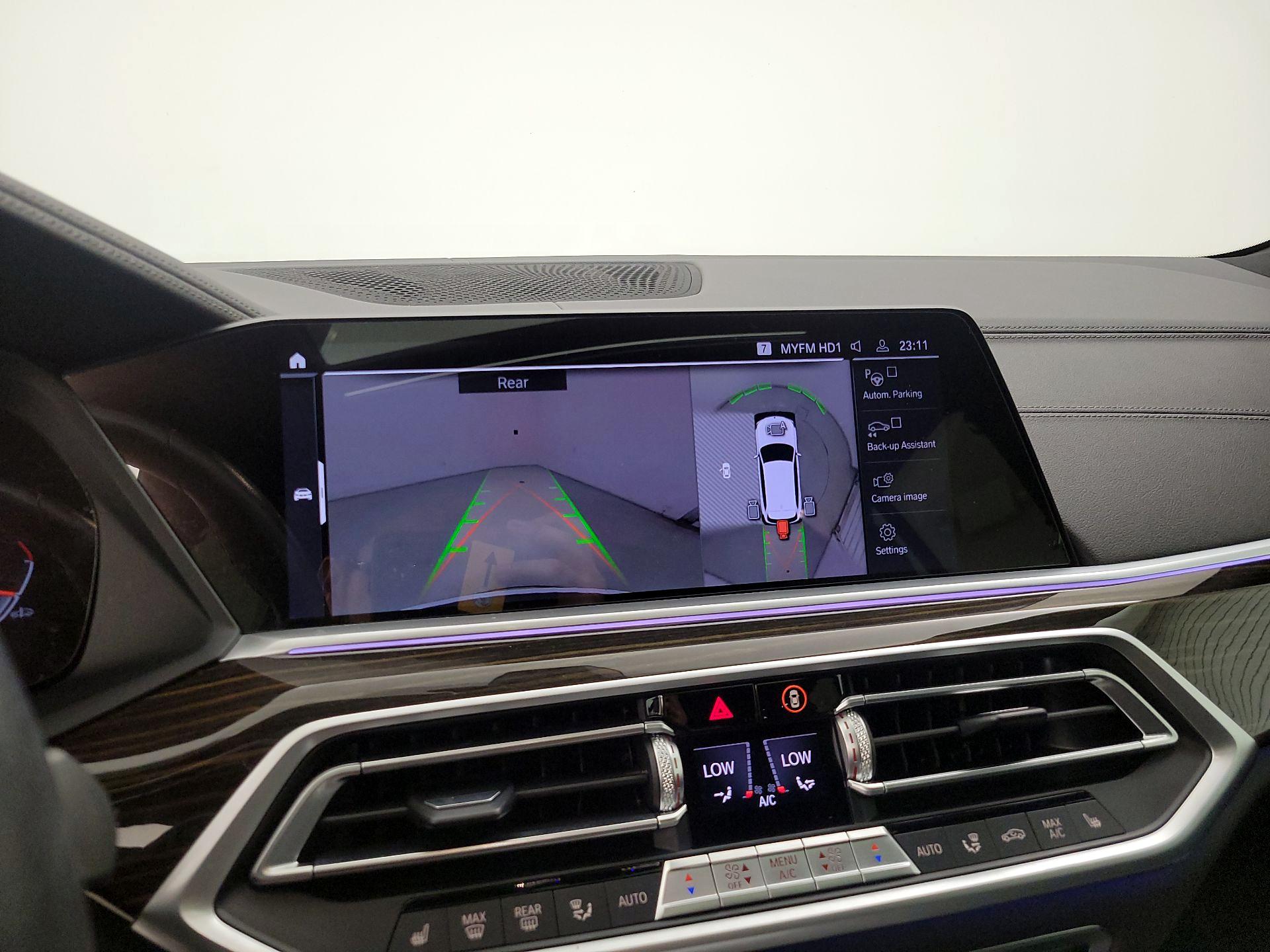 Thumbnail: 2021 BMW X5 - 14