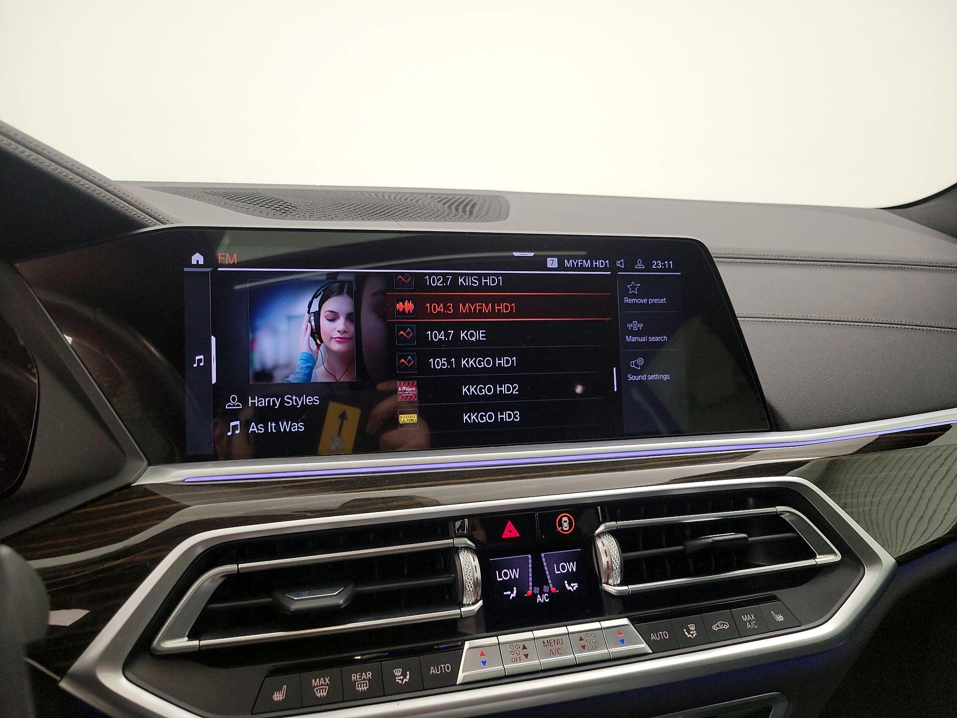 Thumbnail: 2021 BMW X5 - 15