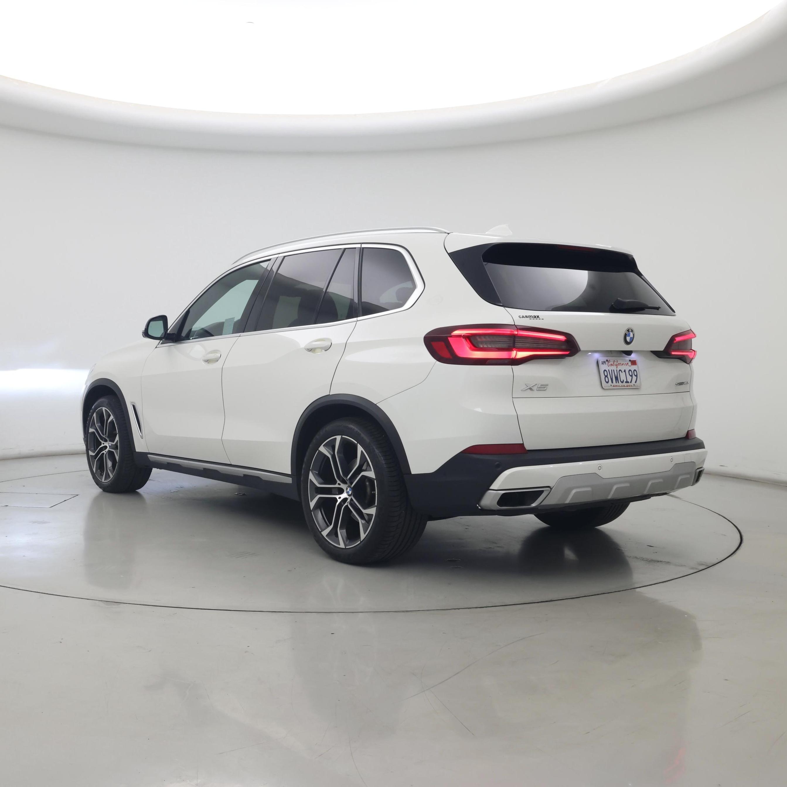 Thumbnail: 2021 BMW X5 - 2