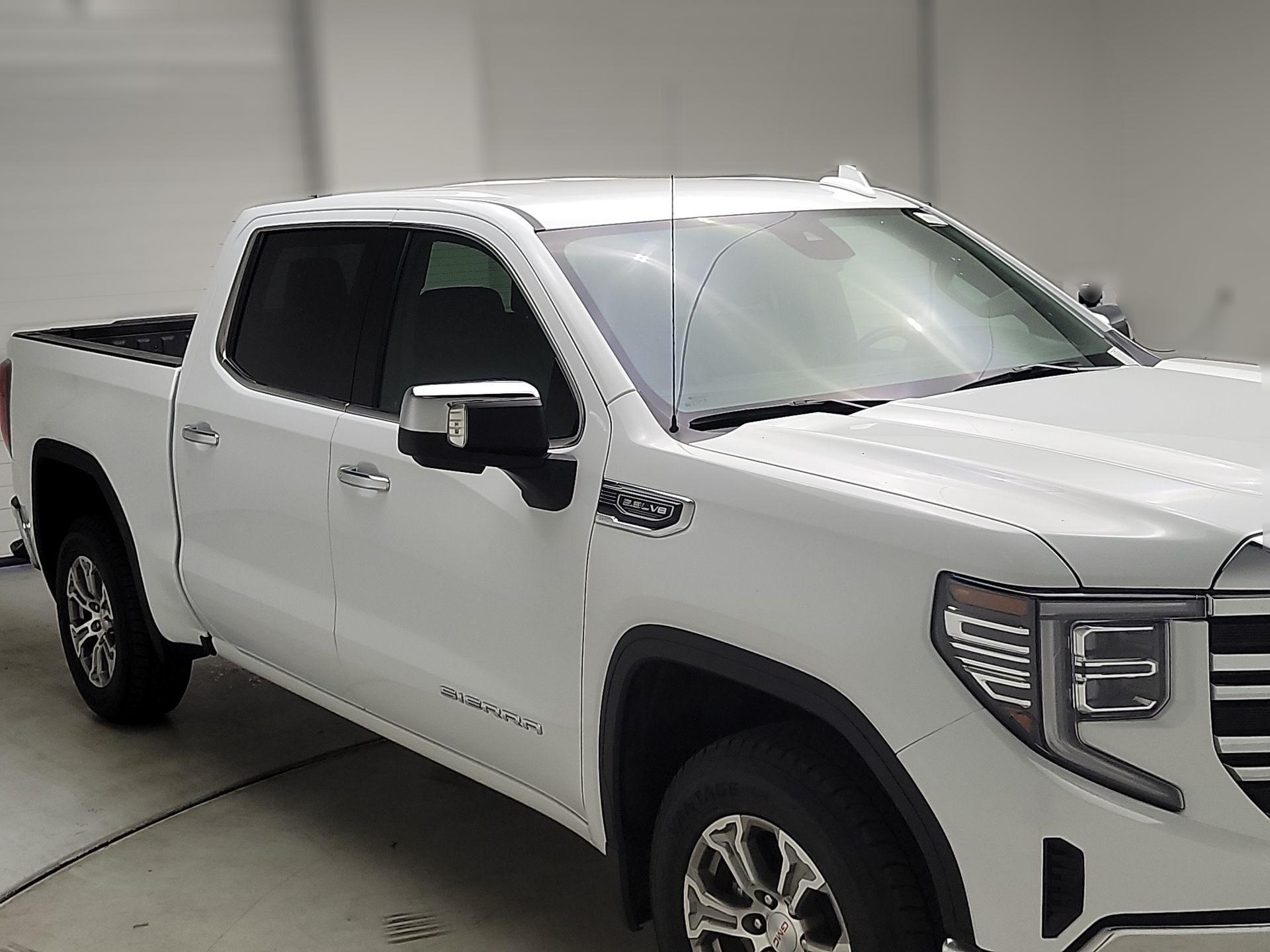 Thumbnail: 2024 GMC Sierra 1500 - 1