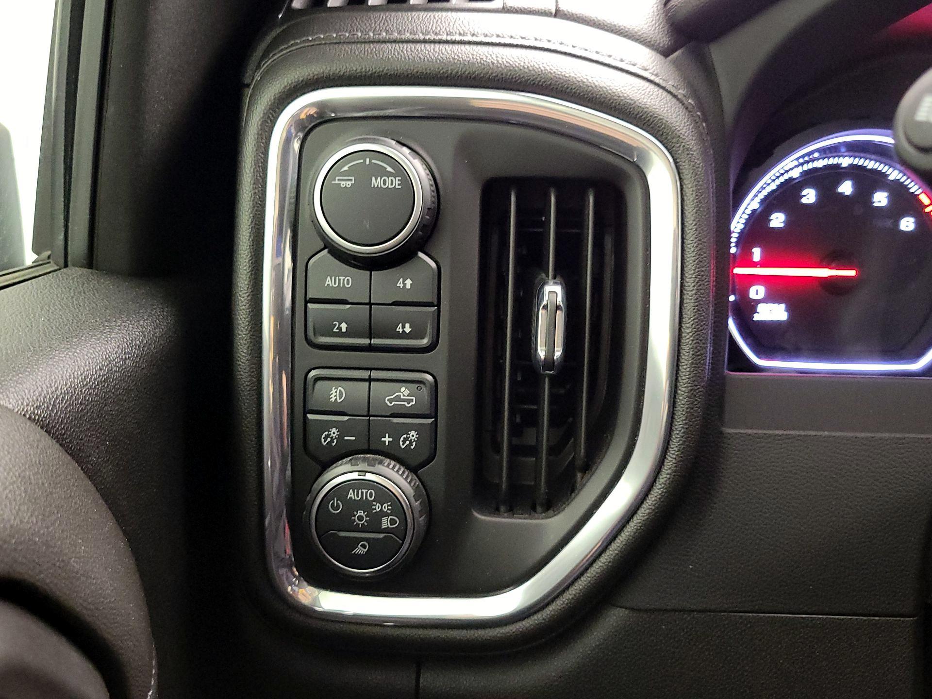 Thumbnail: 2023 Chevrolet Silverado 2500 - 13