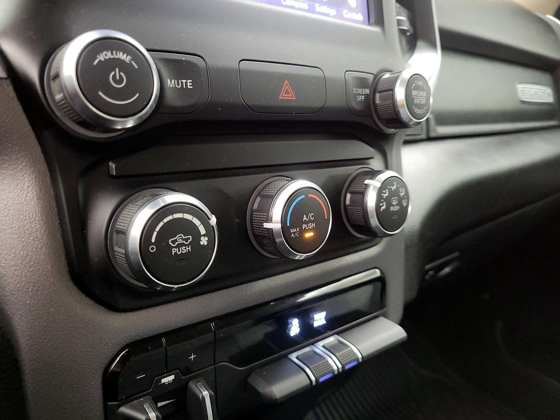 Thumbnail: 2020 RAM 1500 - 16