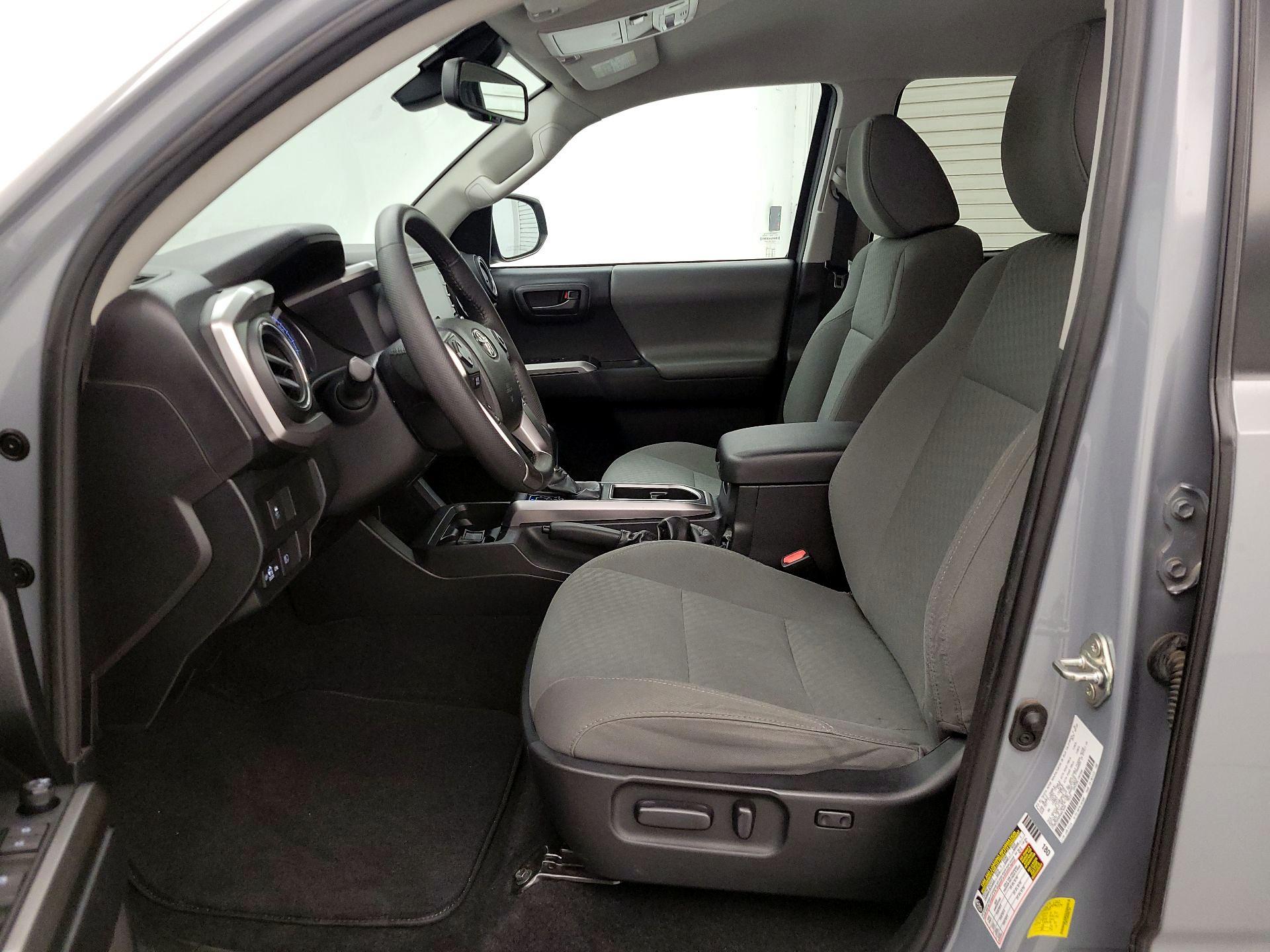 Thumbnail: 2021 Toyota Tacoma - 11