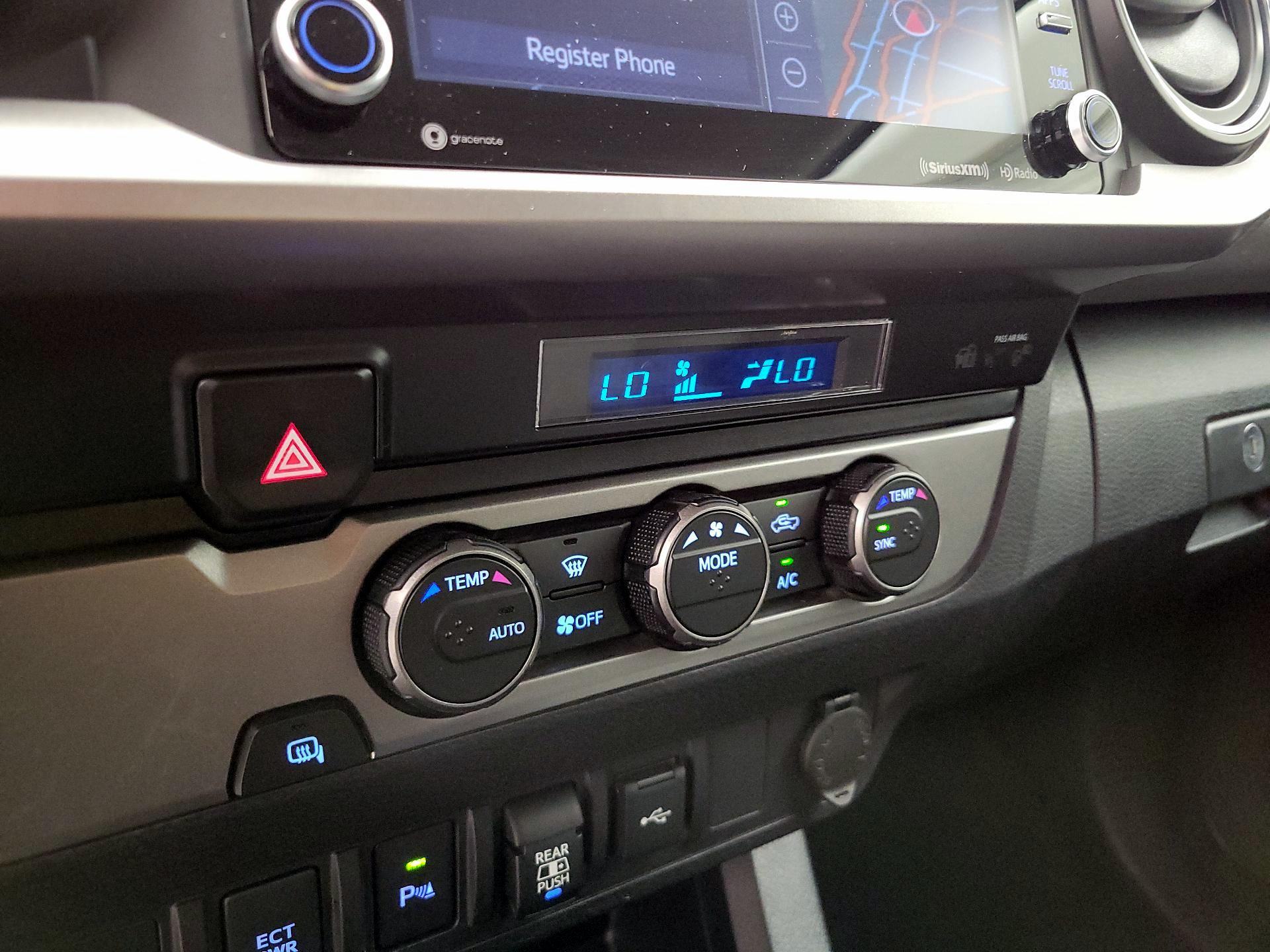 Thumbnail: 2021 Toyota Tacoma - 16