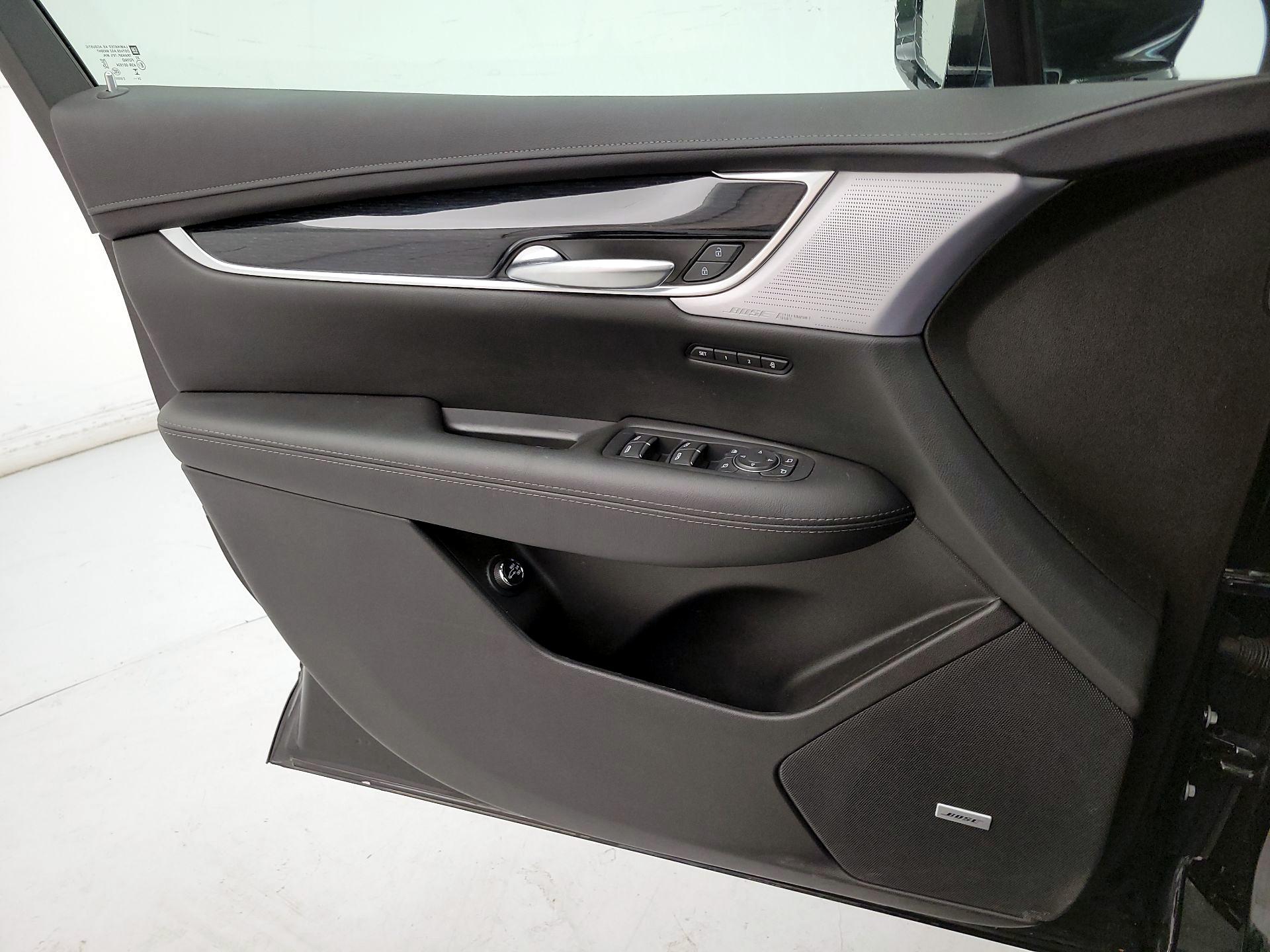 Thumbnail: 2025 Cadillac XT5 - 12