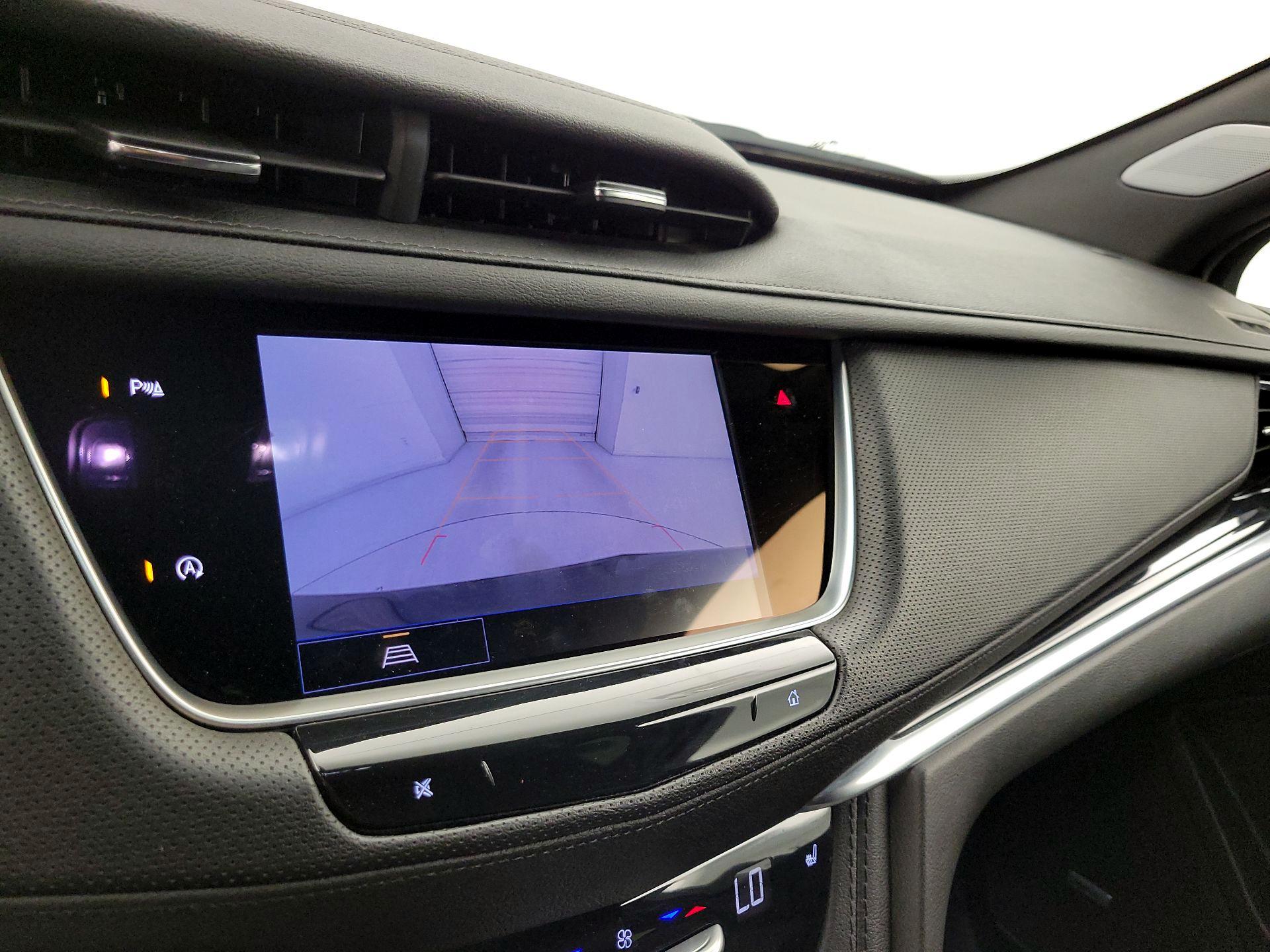 Thumbnail: 2025 Cadillac XT5 - 14