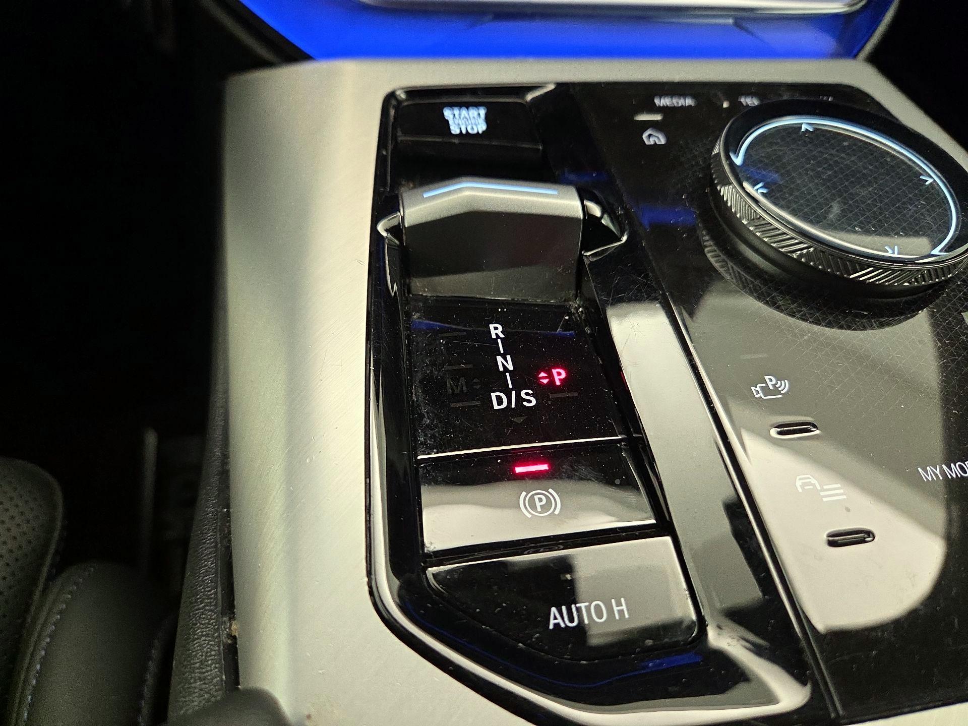 Thumbnail: 2025 BMW X3 - 17