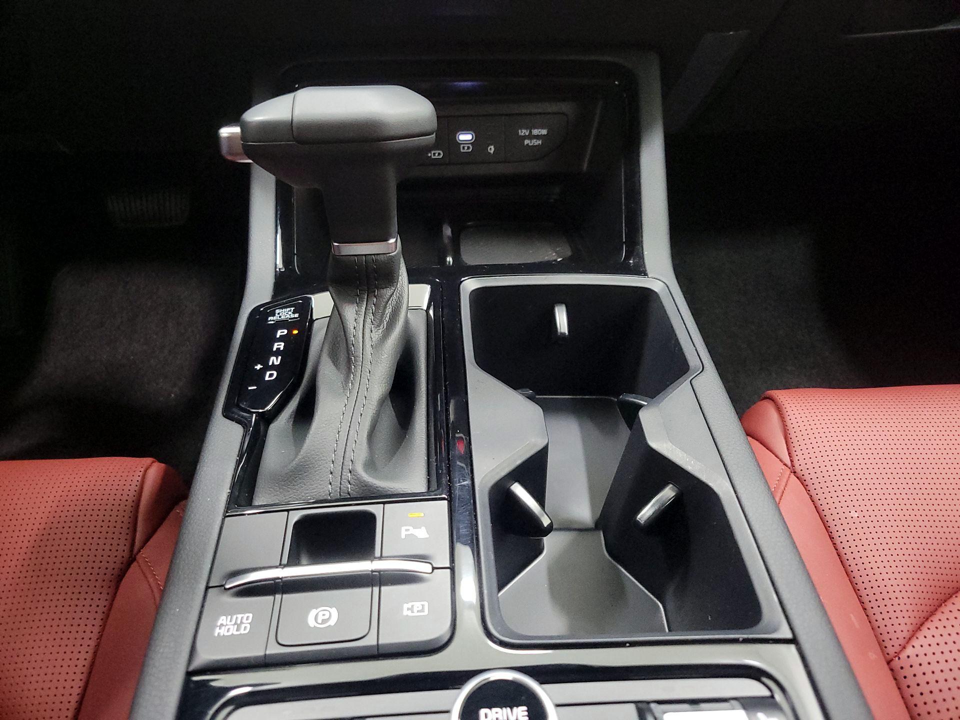 Thumbnail: 2025 Kia K5 - 18