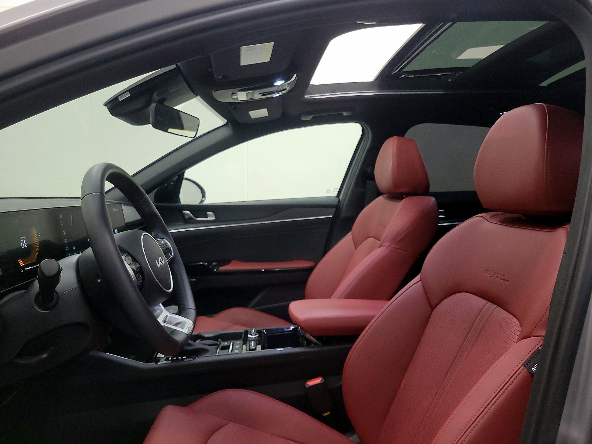 Thumbnail: 2025 Kia K5 - 20