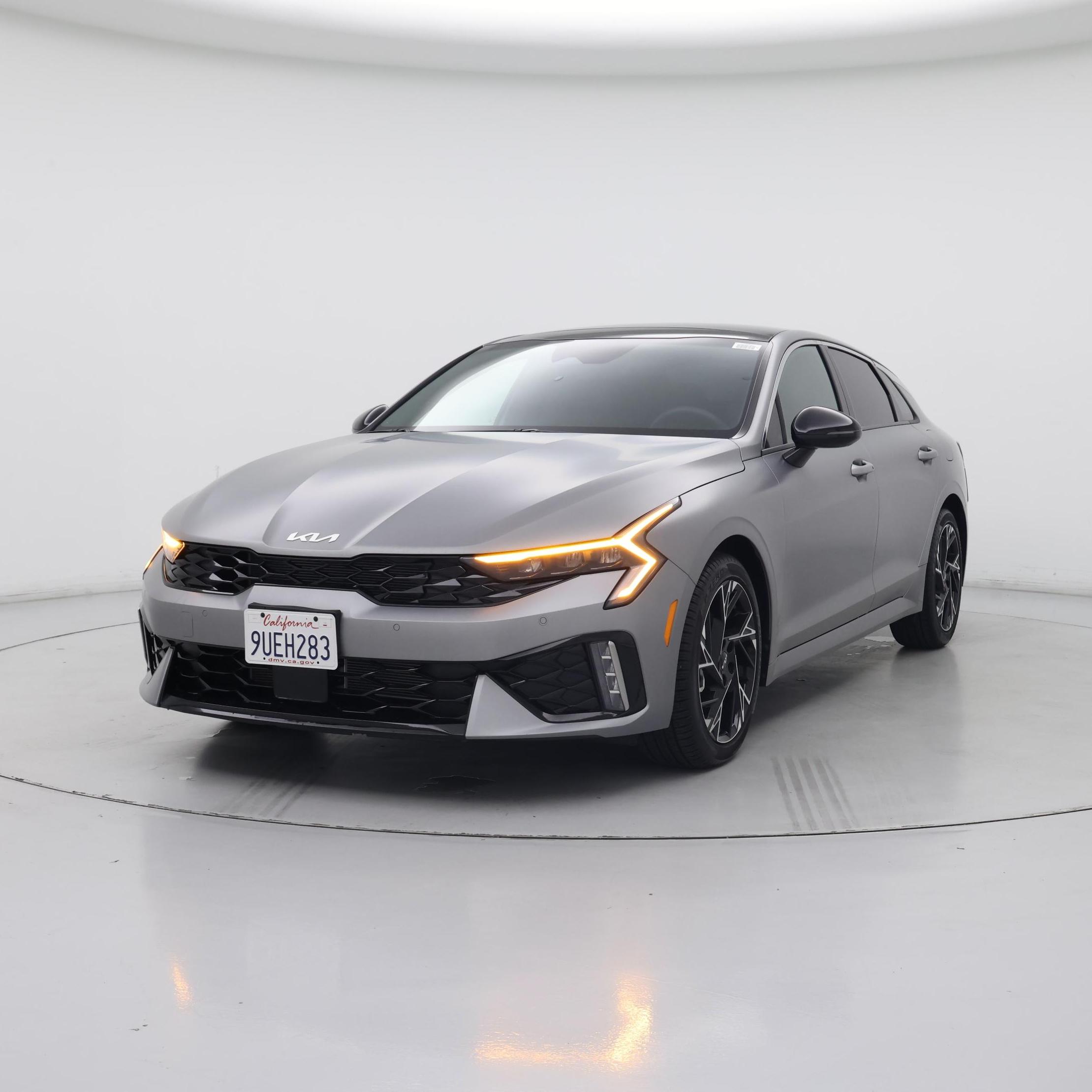 Thumbnail: 2025 Kia K5 - 4