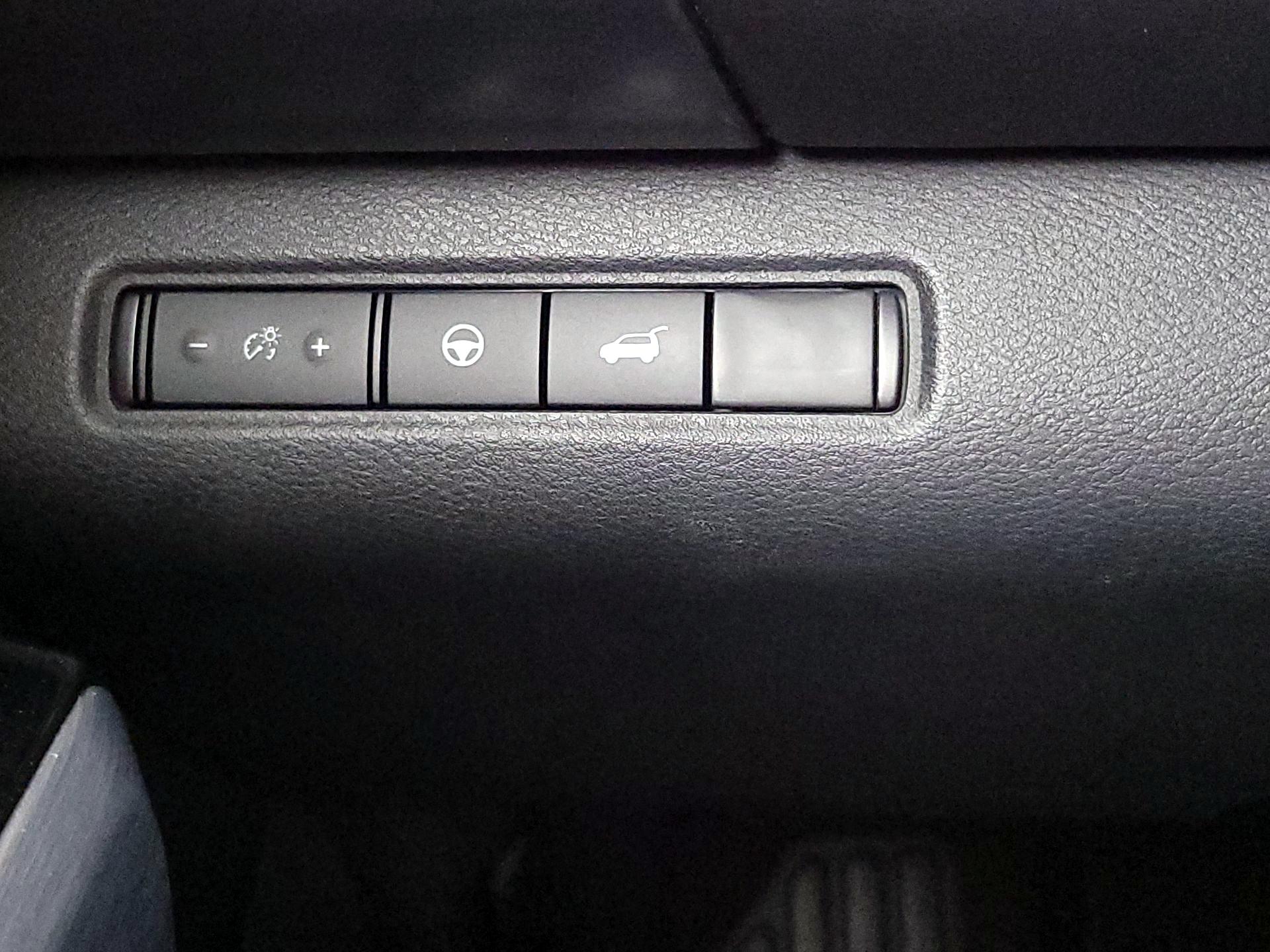 Thumbnail: 2022 Nissan Pathfinder - 13