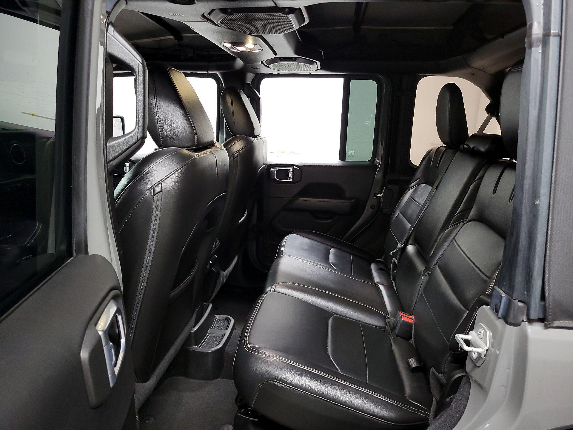 Thumbnail: 2022 Jeep Wrangler - 20