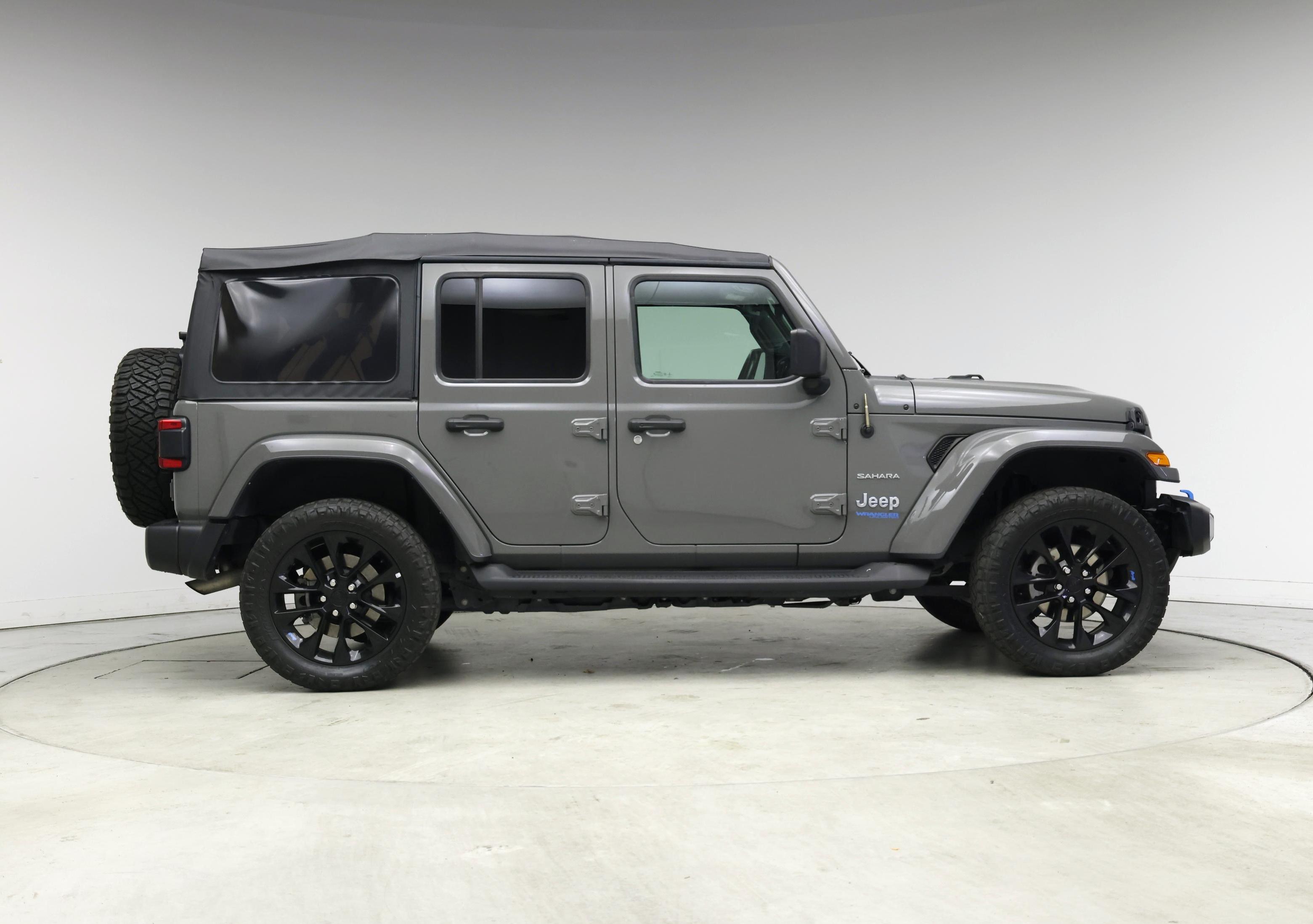 Thumbnail: 2022 Jeep Wrangler - 7