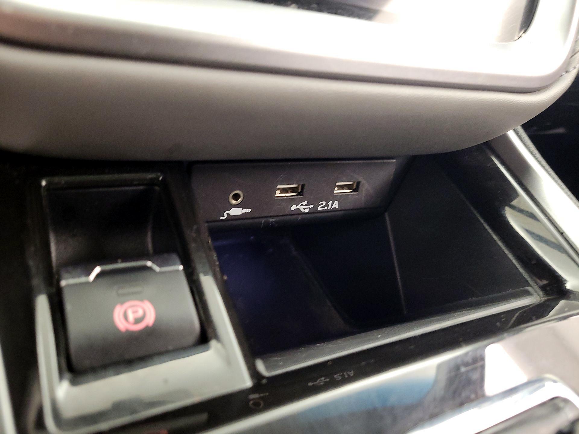 Thumbnail: 2021 Subaru Outback - 18