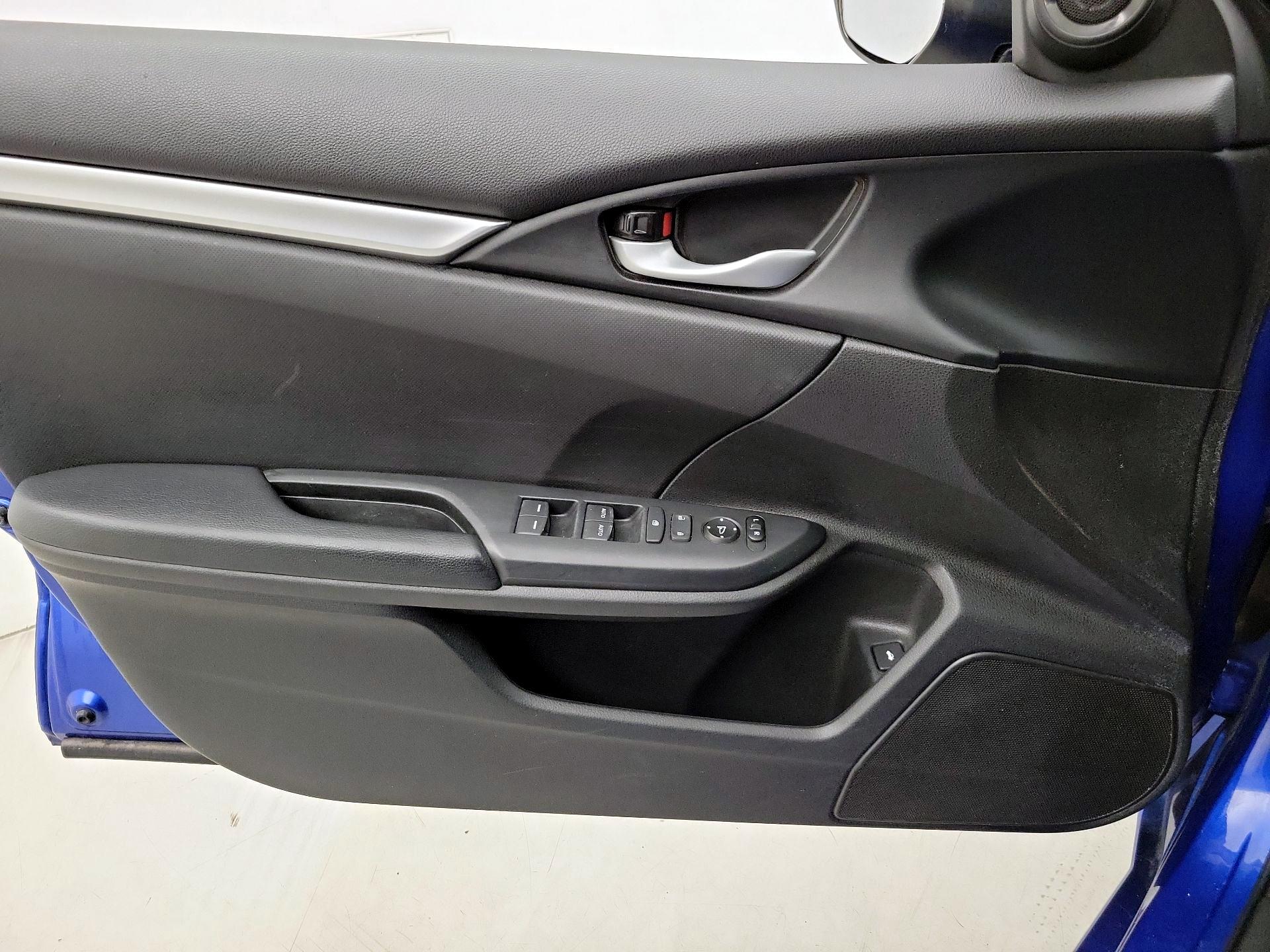 Thumbnail: 2020 Honda Civic - 12