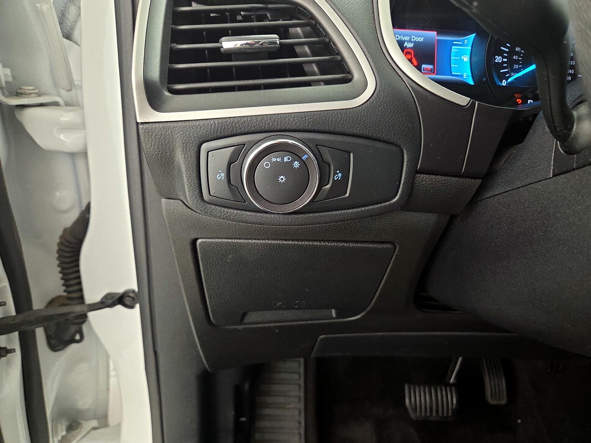 Thumbnail: 2018 Ford Edge - 13