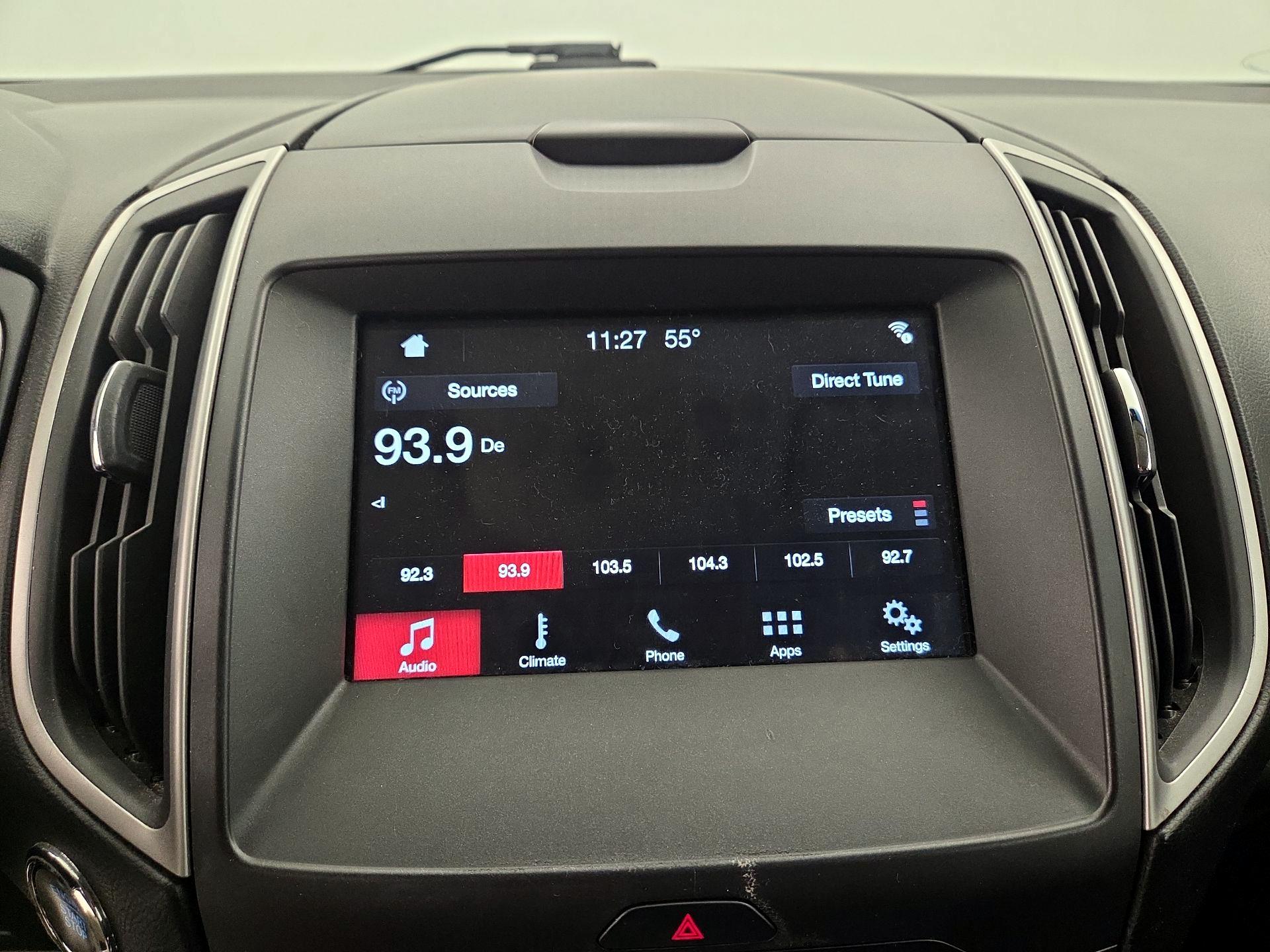 Thumbnail: 2018 Ford Edge - 15