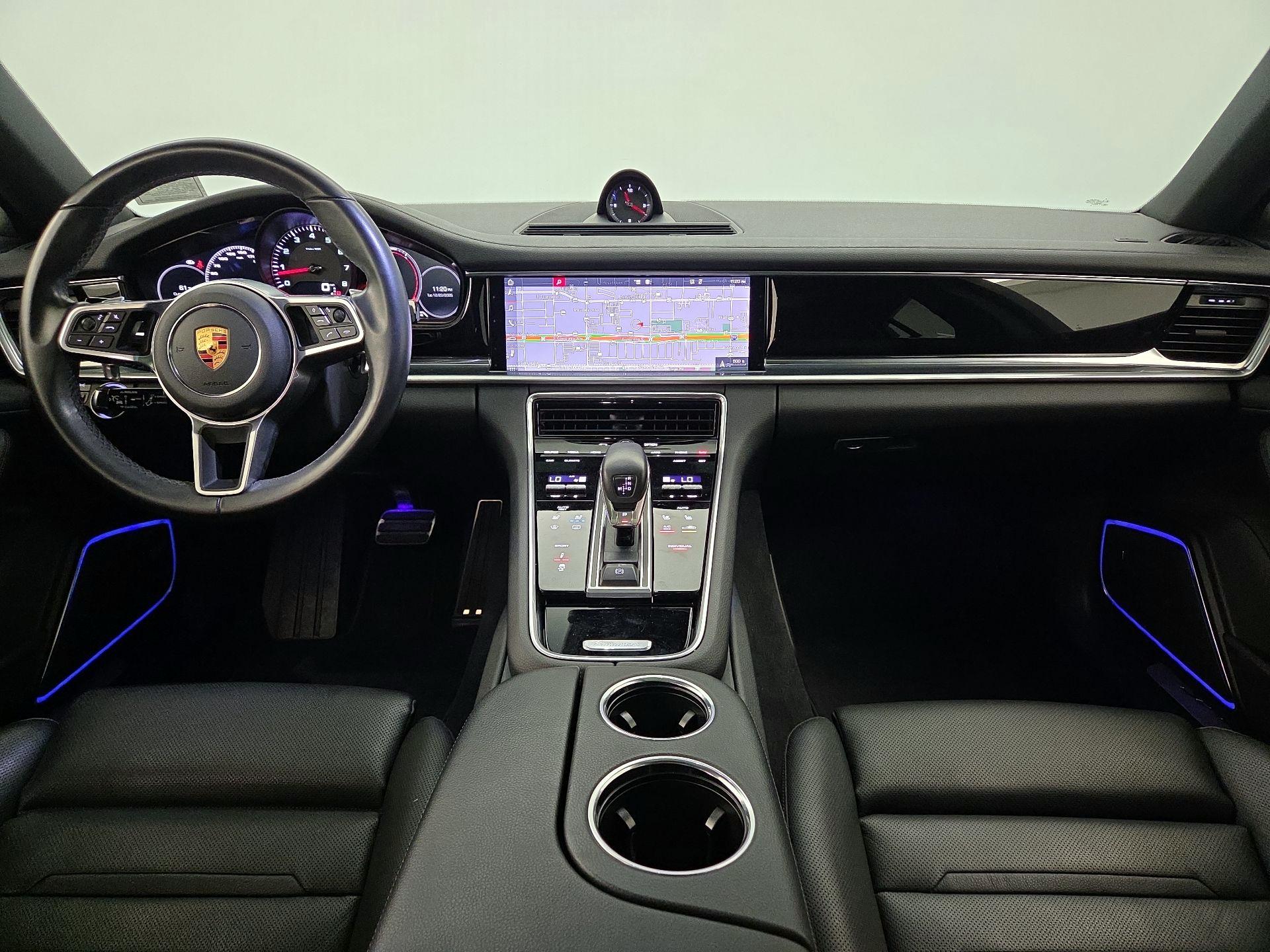 Thumbnail: 2018 Porsche Panamera - 9