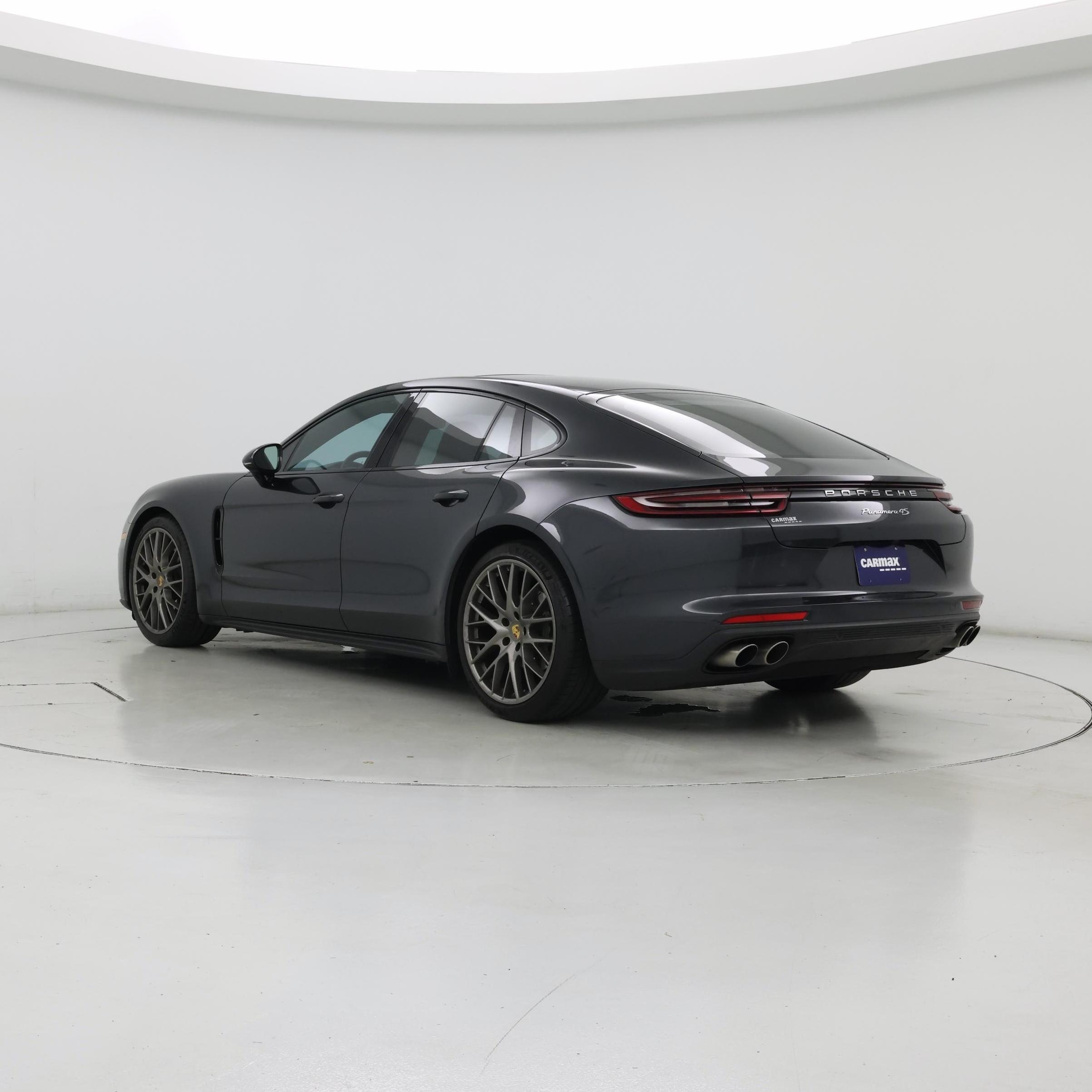 Thumbnail: 2018 Porsche Panamera - 2