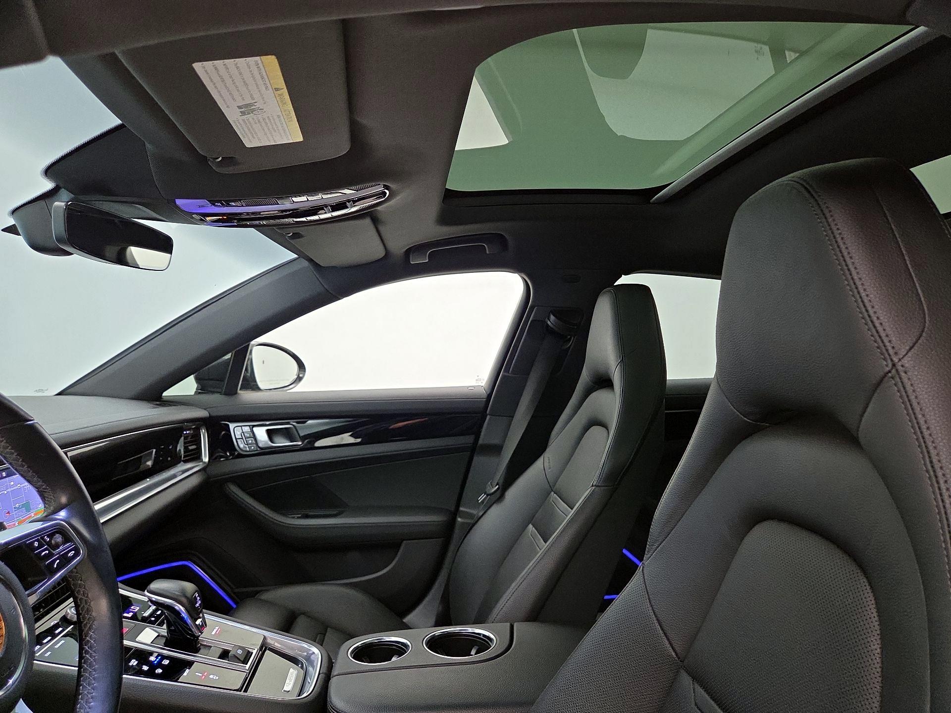 Thumbnail: 2018 Porsche Panamera - 20