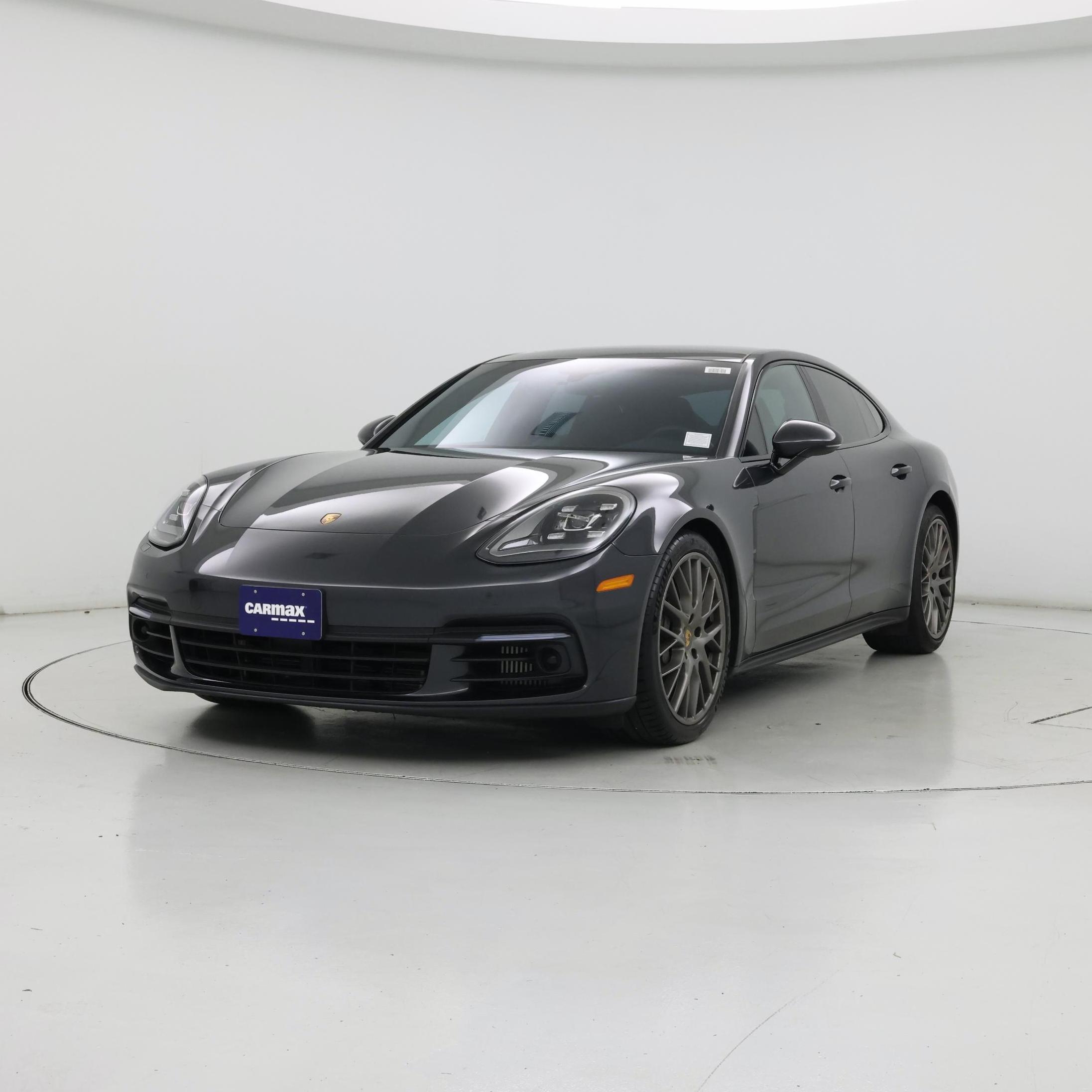 Thumbnail: 2018 Porsche Panamera - 4