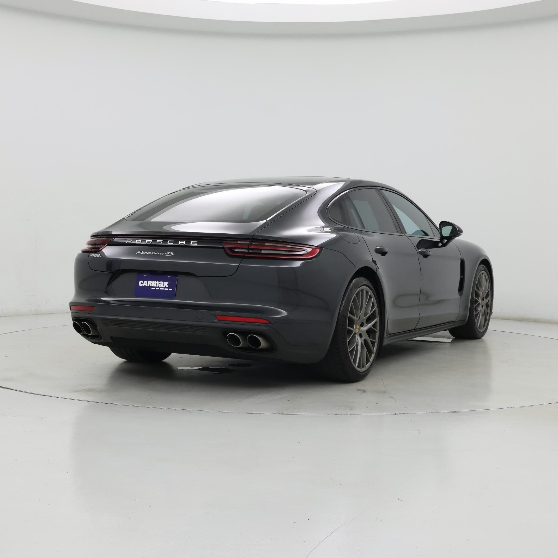 Thumbnail: 2018 Porsche Panamera - 8