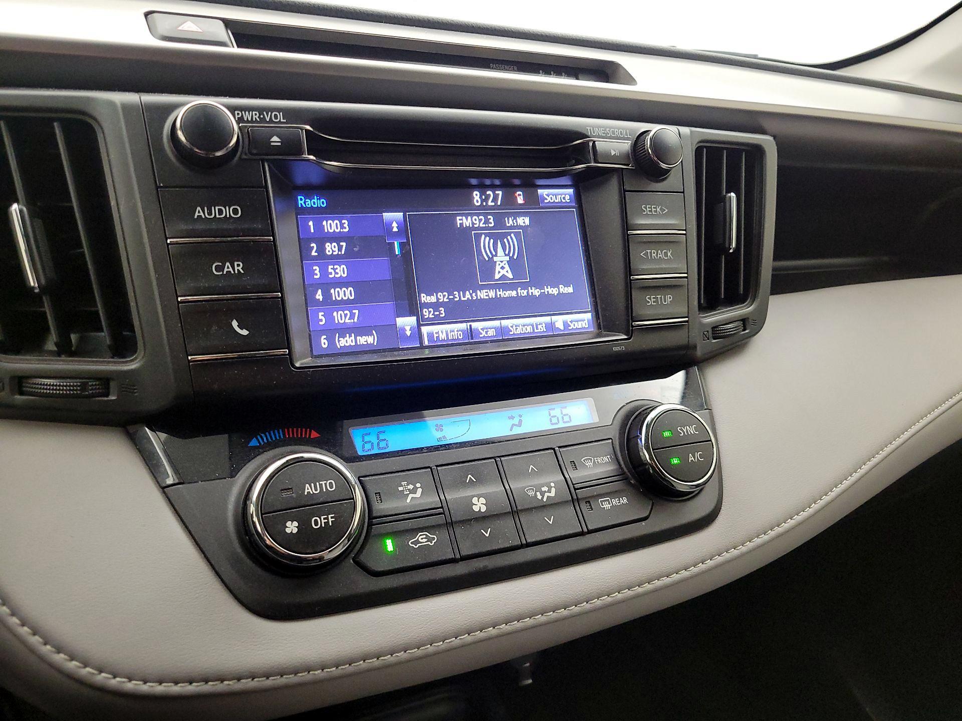 Thumbnail: 2018 Toyota RAV4 - 16