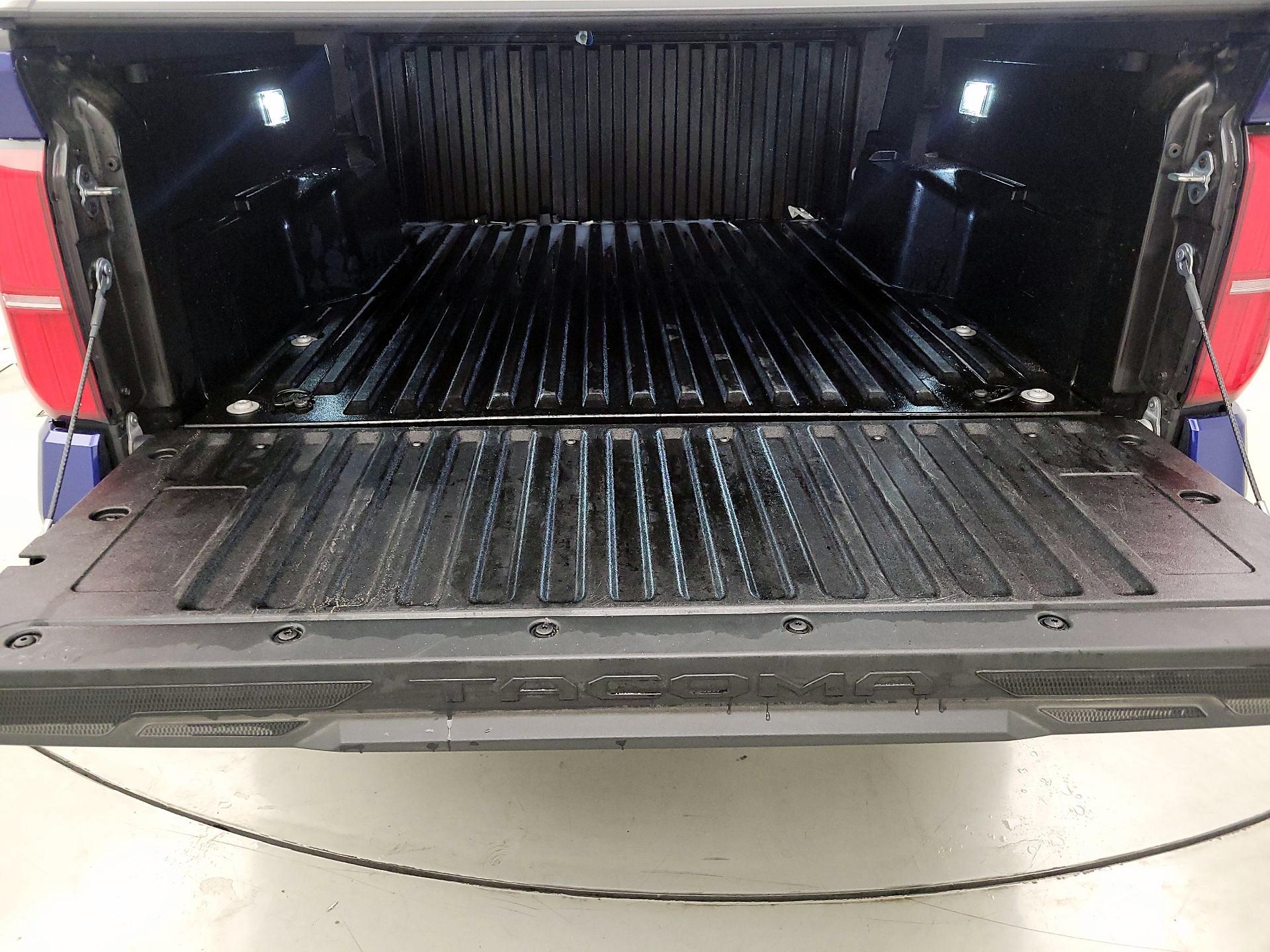 Thumbnail: 2024 Toyota Tacoma - 20