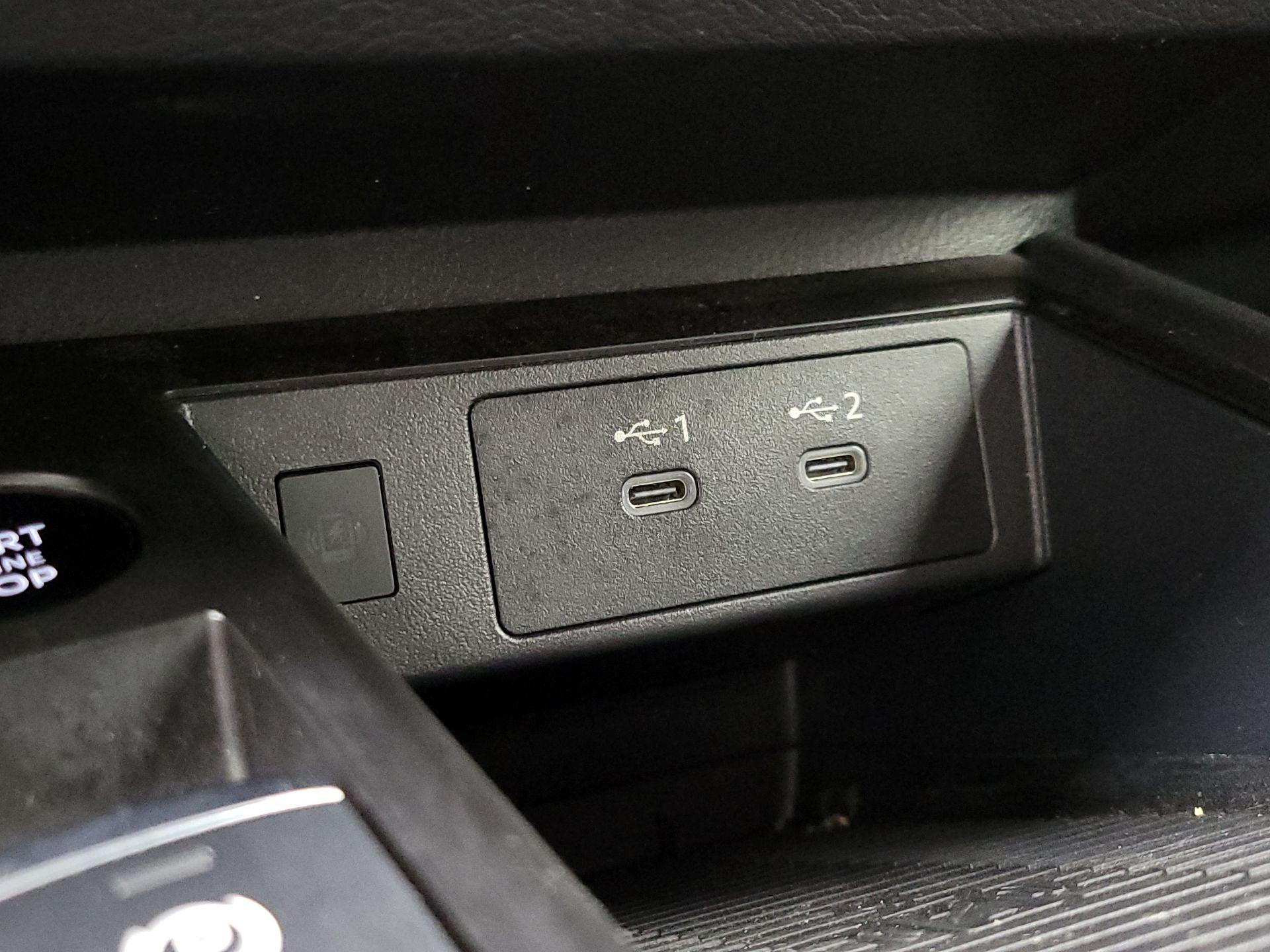 Thumbnail: 2025 Nissan Kicks - 18