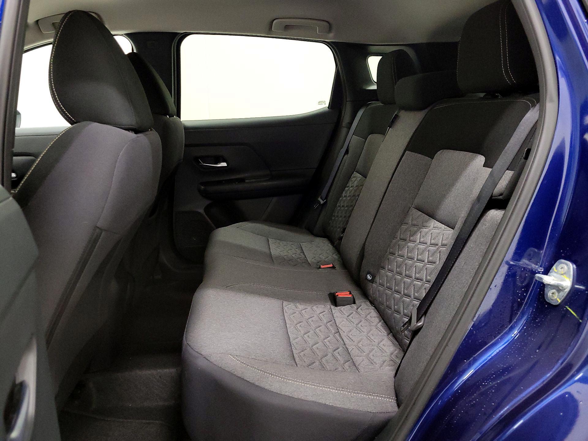 Thumbnail: 2025 Nissan Kicks - 19