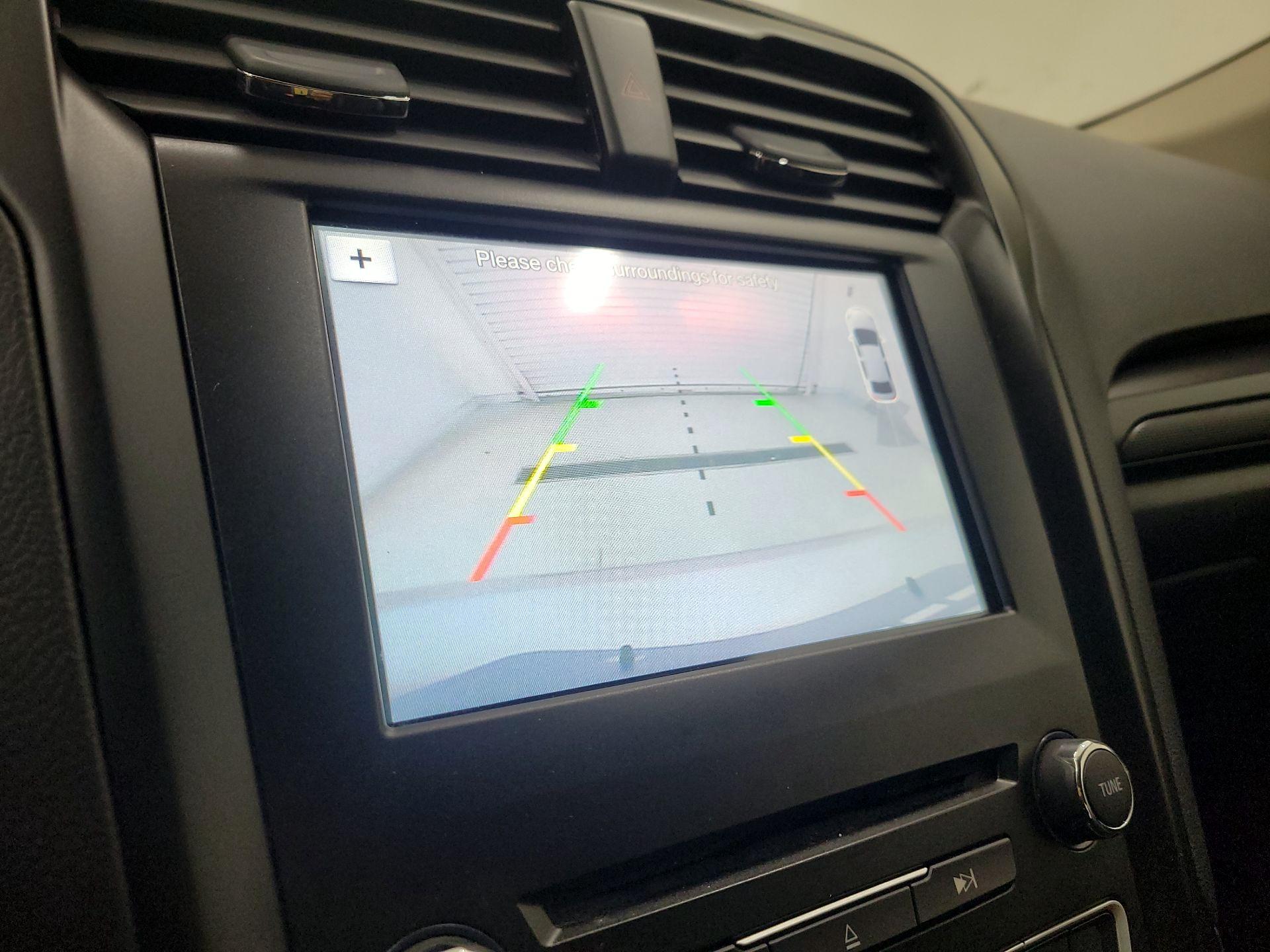 Thumbnail: 2018 Ford Fusion - 14