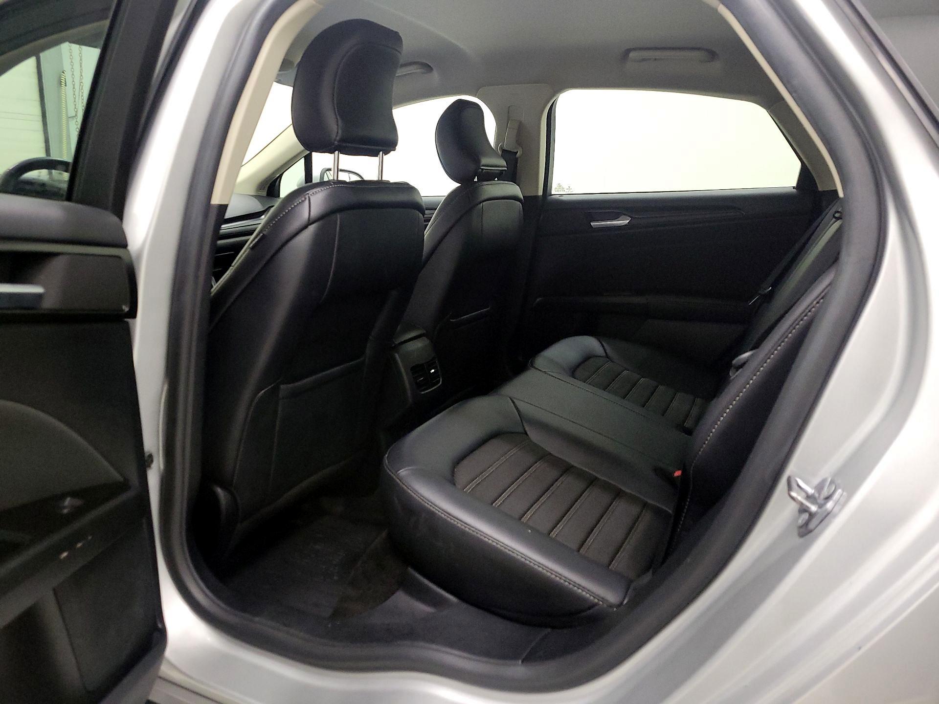 Thumbnail: 2018 Ford Fusion - 19