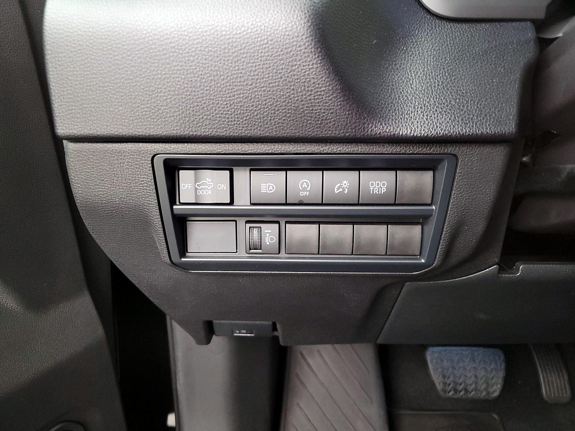 Thumbnail: 2025 Toyota Tundra - 13