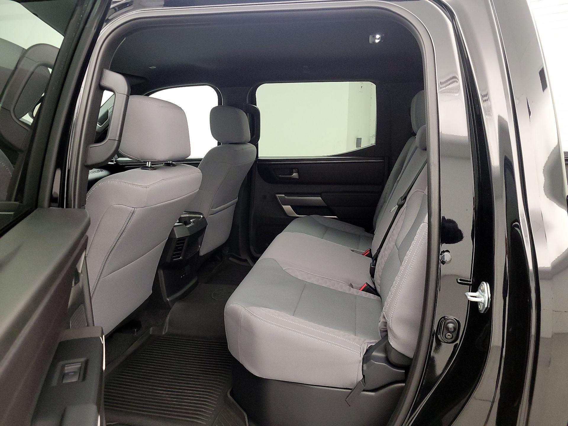 Thumbnail: 2025 Toyota Tundra - 19