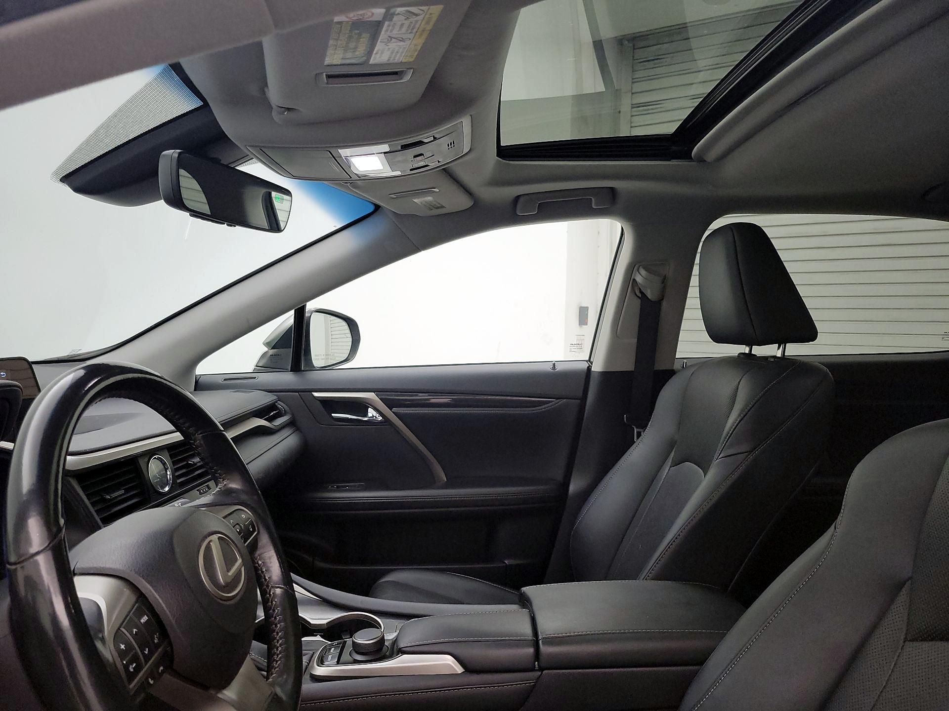 Thumbnail: 2019 Lexus RX - 18