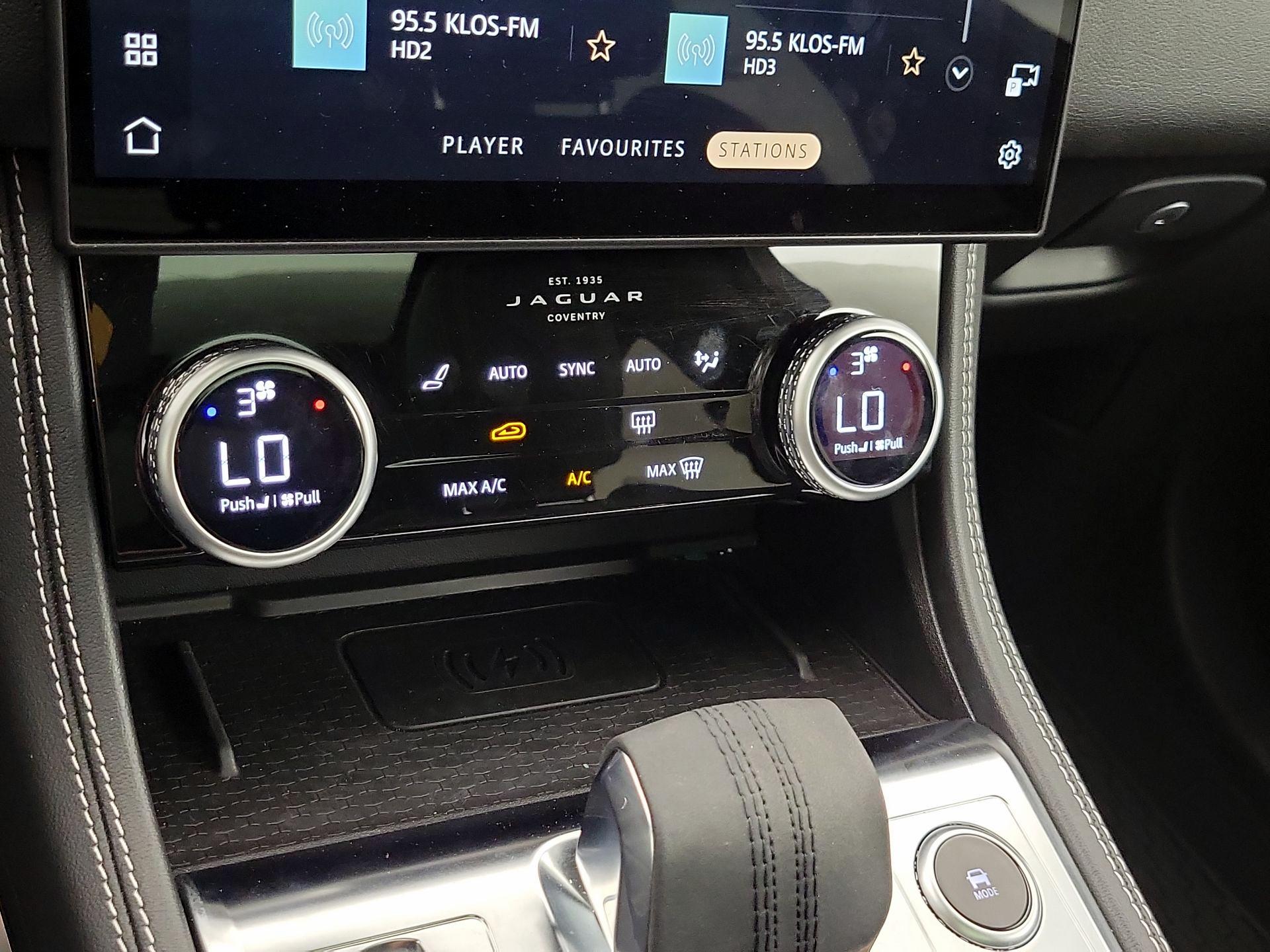 Thumbnail: 2025 Jaguar F-Pace - 17