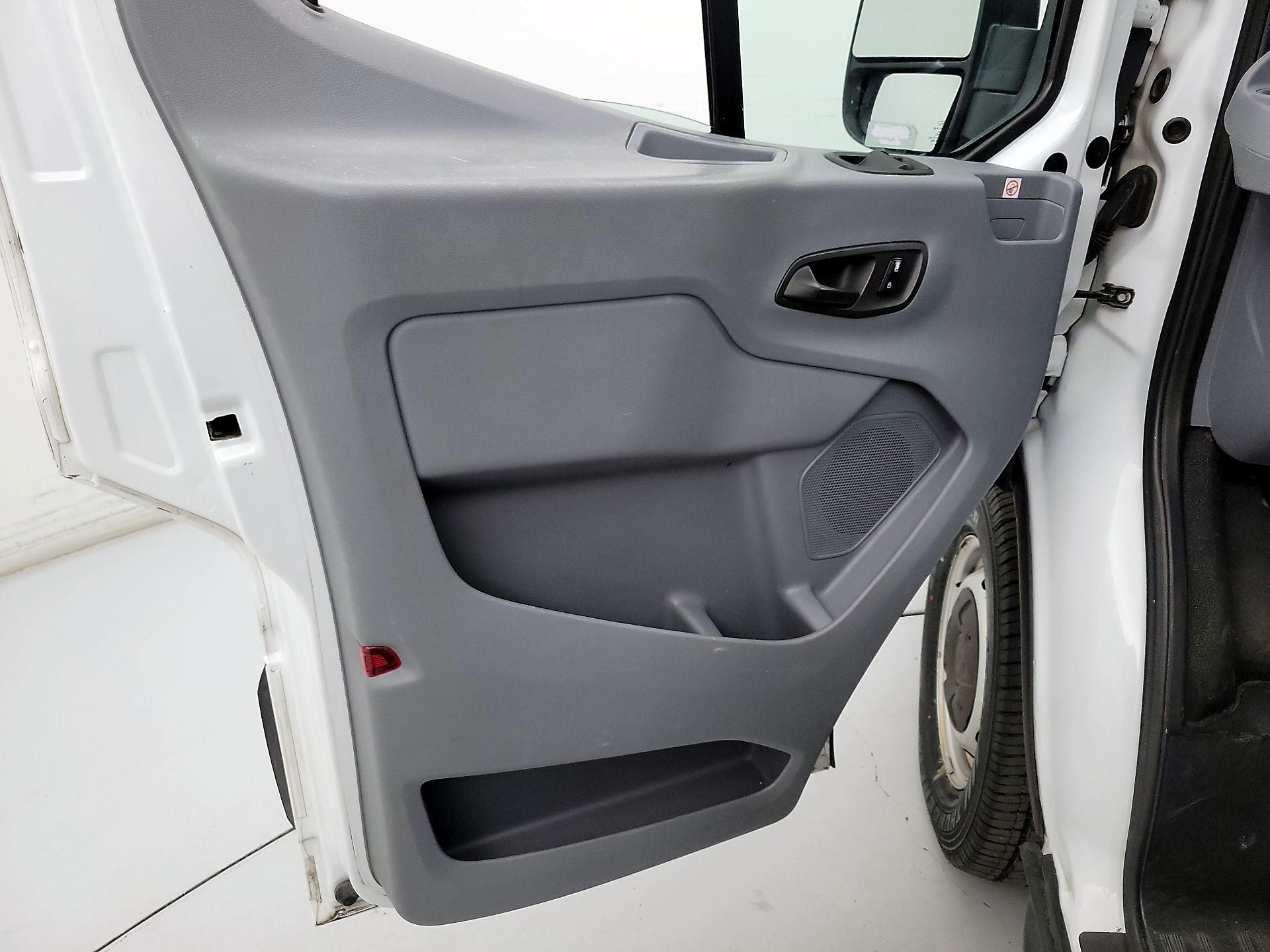 Thumbnail: 2019 Ford Transit Series - 12