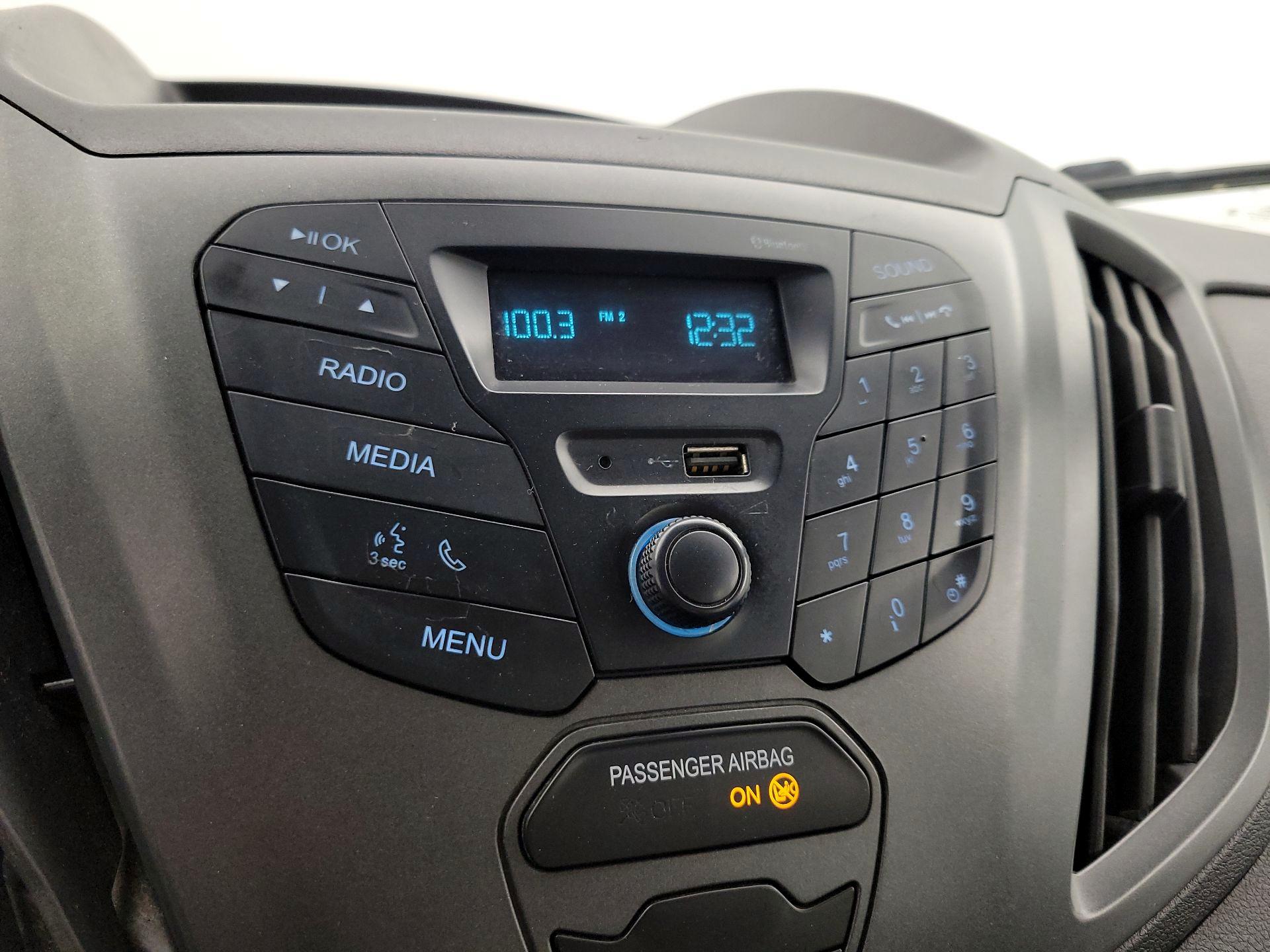 Thumbnail: 2019 Ford Transit Series - 15